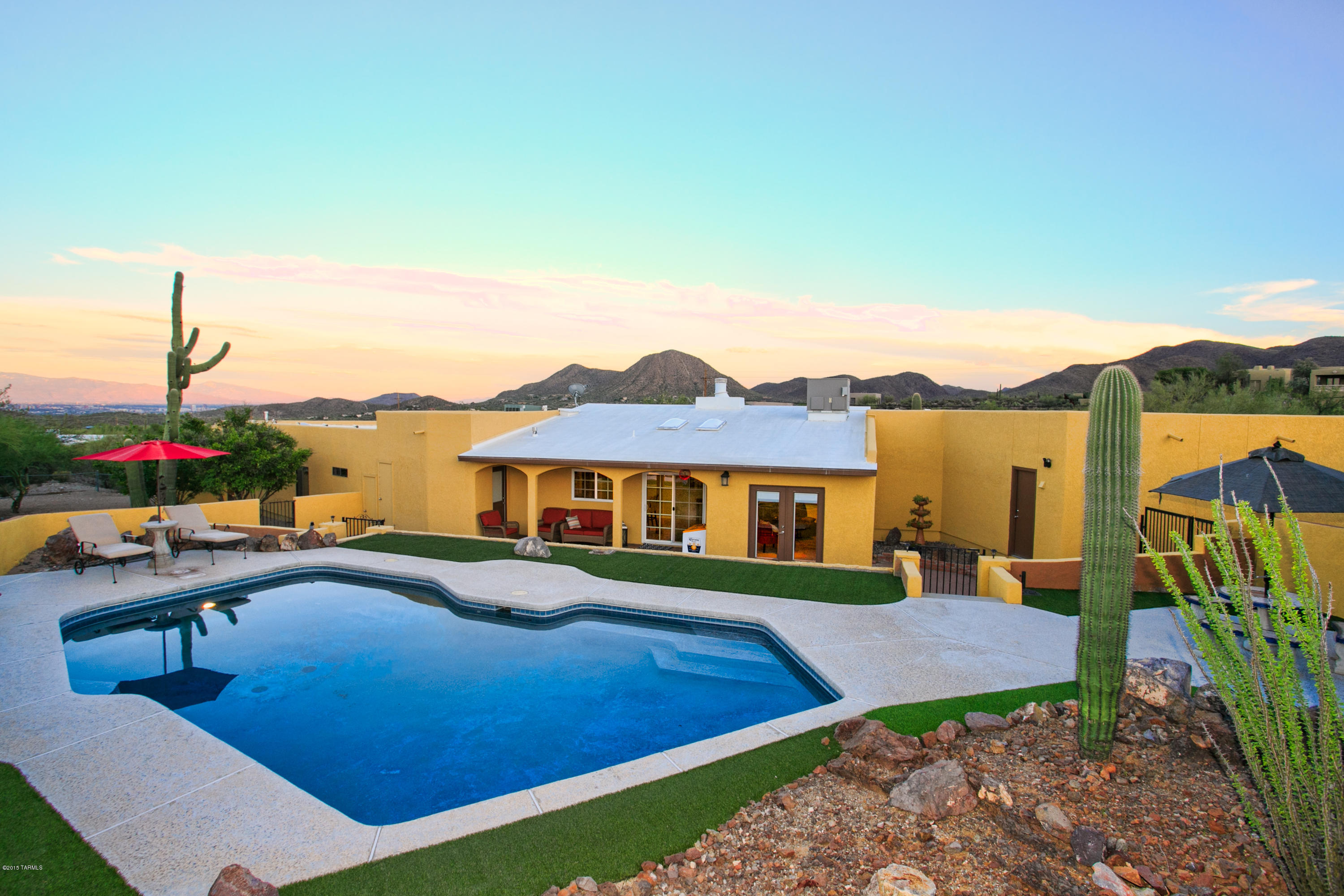 Casas Colina Cabo NO. 2 (31-67) - Residential