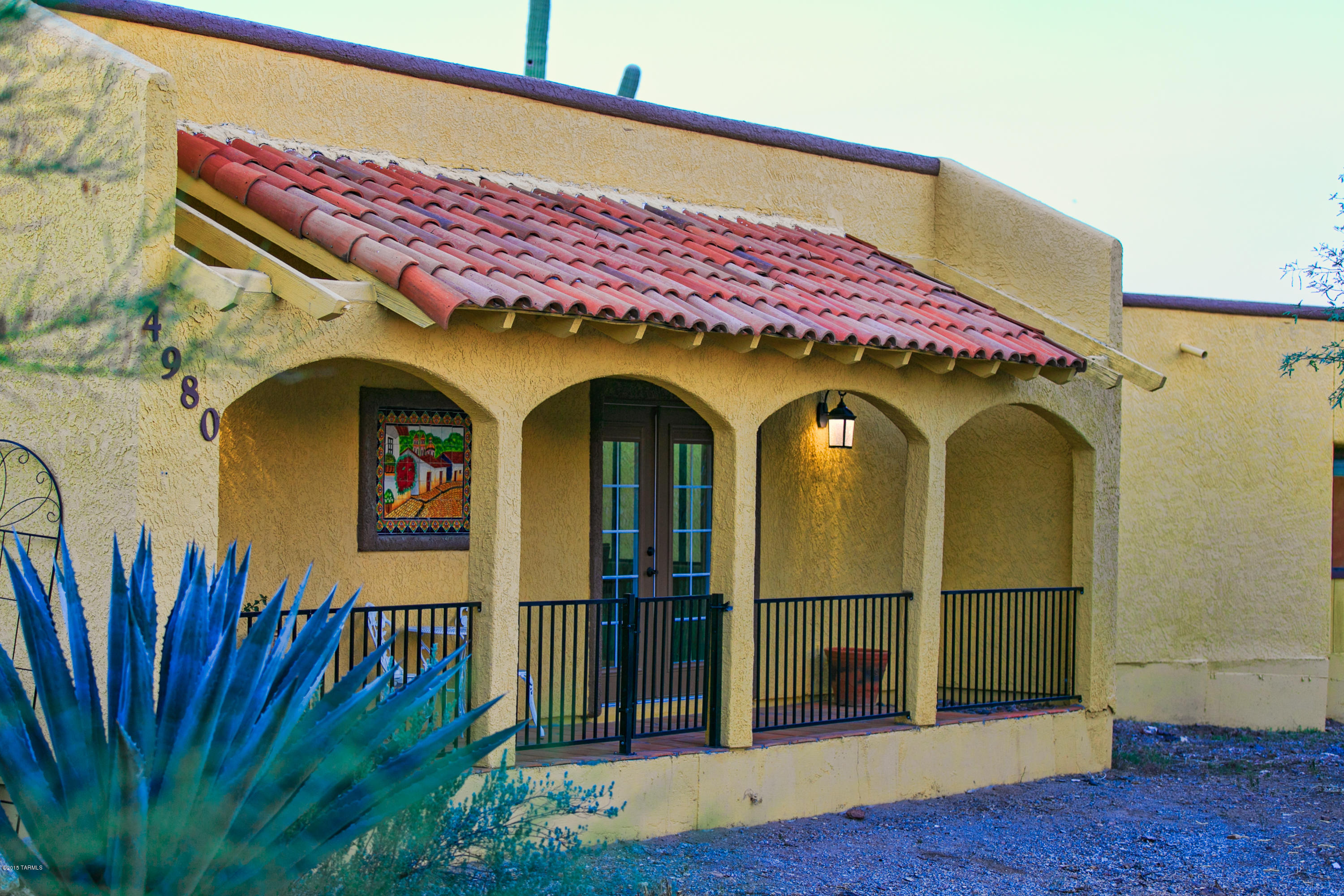 Casas Colina Cabo NO. 2 (31-67) - Residential