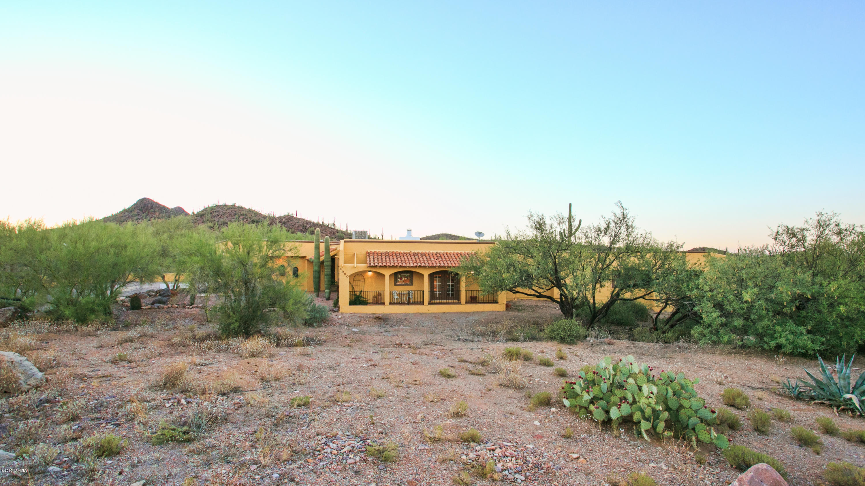 Casas Colina Cabo NO. 2 (31-67) - Residential