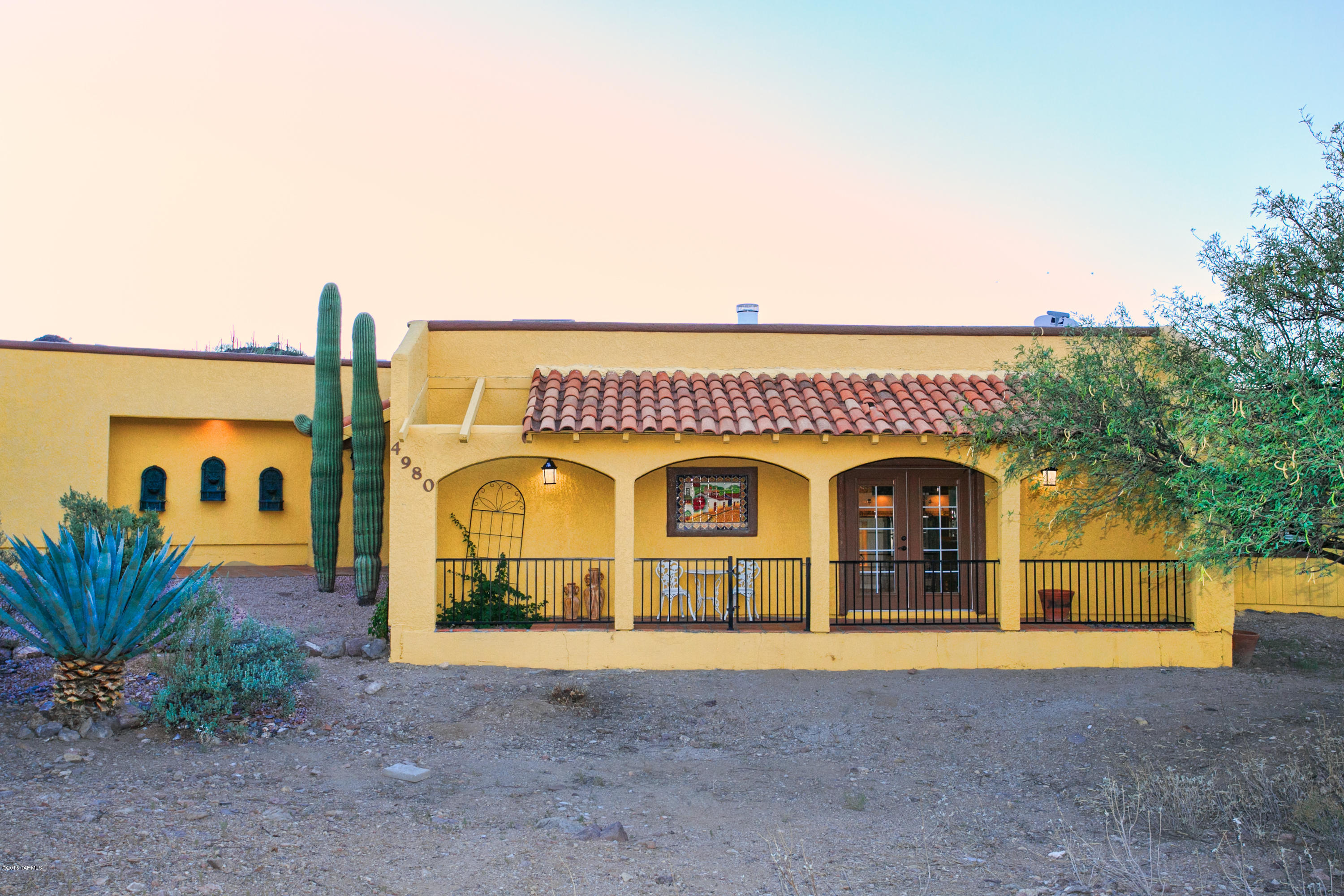 Casas Colina Cabo NO. 2 (31-67) - Residential