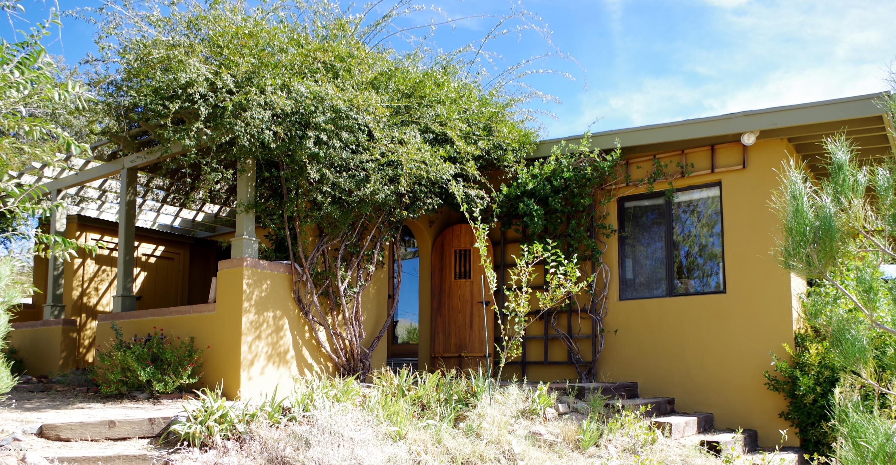 Charming home with incredible views and lots of privacy! One bedroom / one bathroom with additional living areas. Washer/dryer included. Clean pets considered. Available August 1st.

Please text 520-490-5232 with your email address for deposit info & application.
