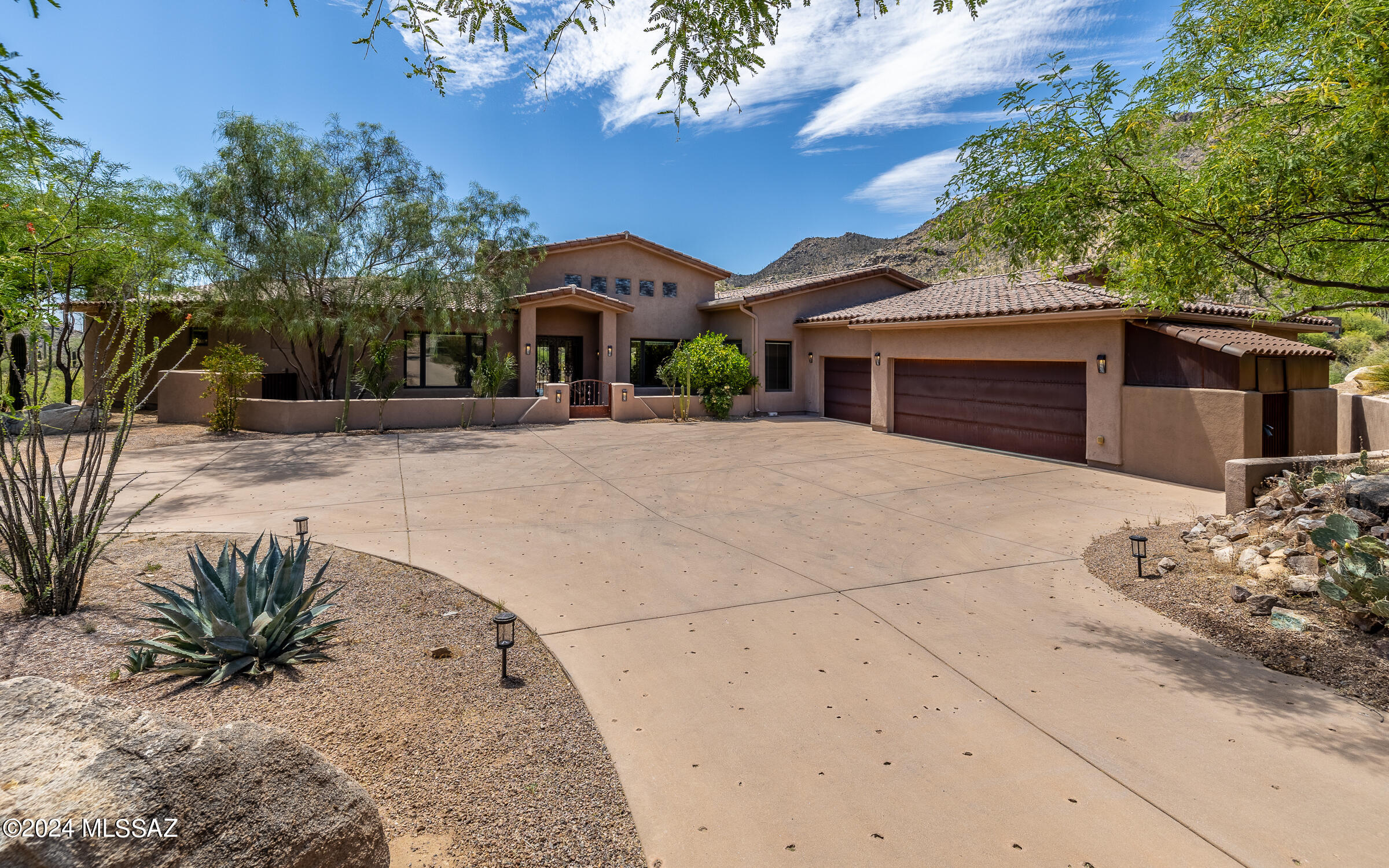Canyon Pass At Dove Mountain - Residential