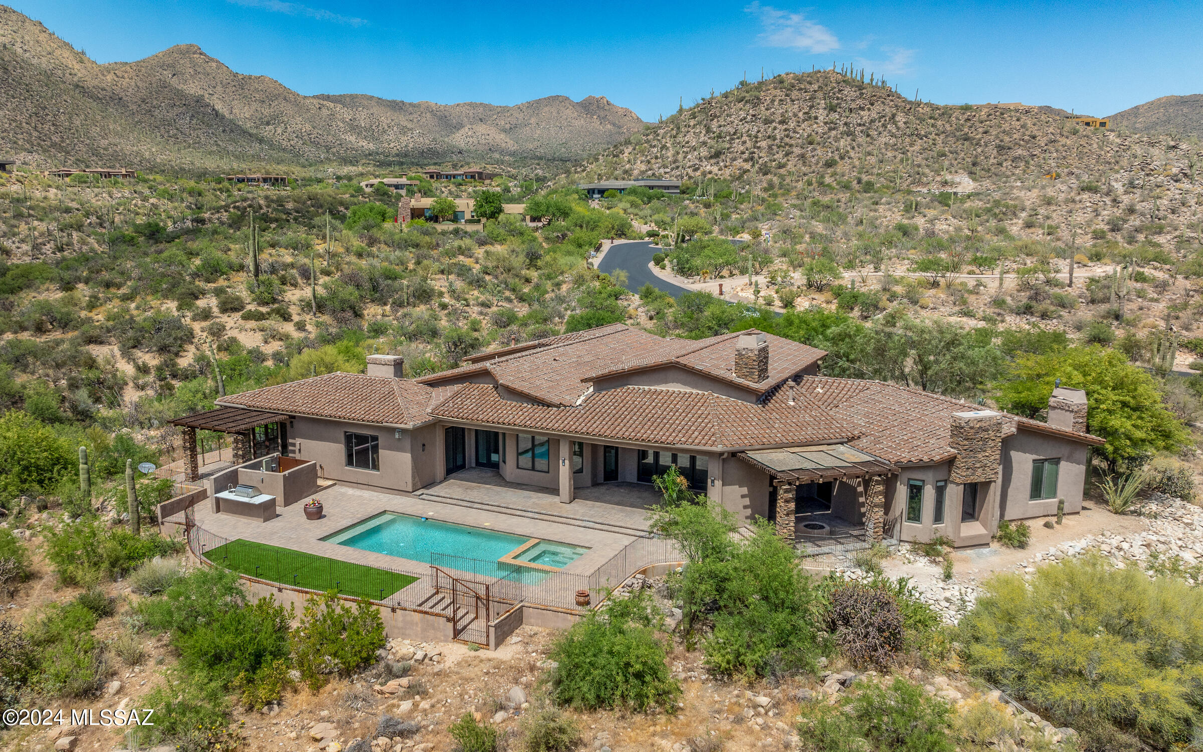 Canyon Pass At Dove Mountain - Residential