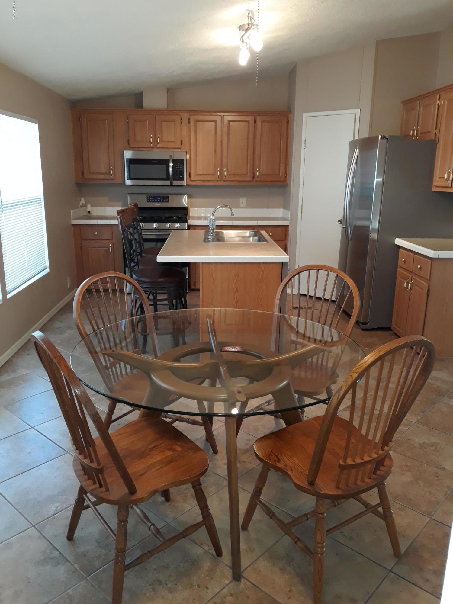 Country Club Terrace (1-108) - Residential