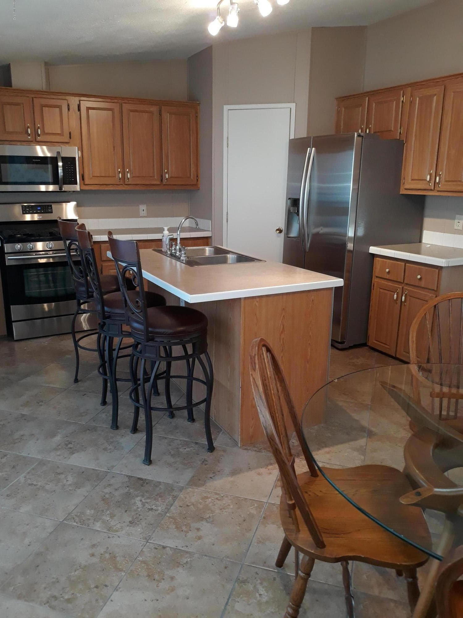 Country Club Terrace (1-108) - Residential