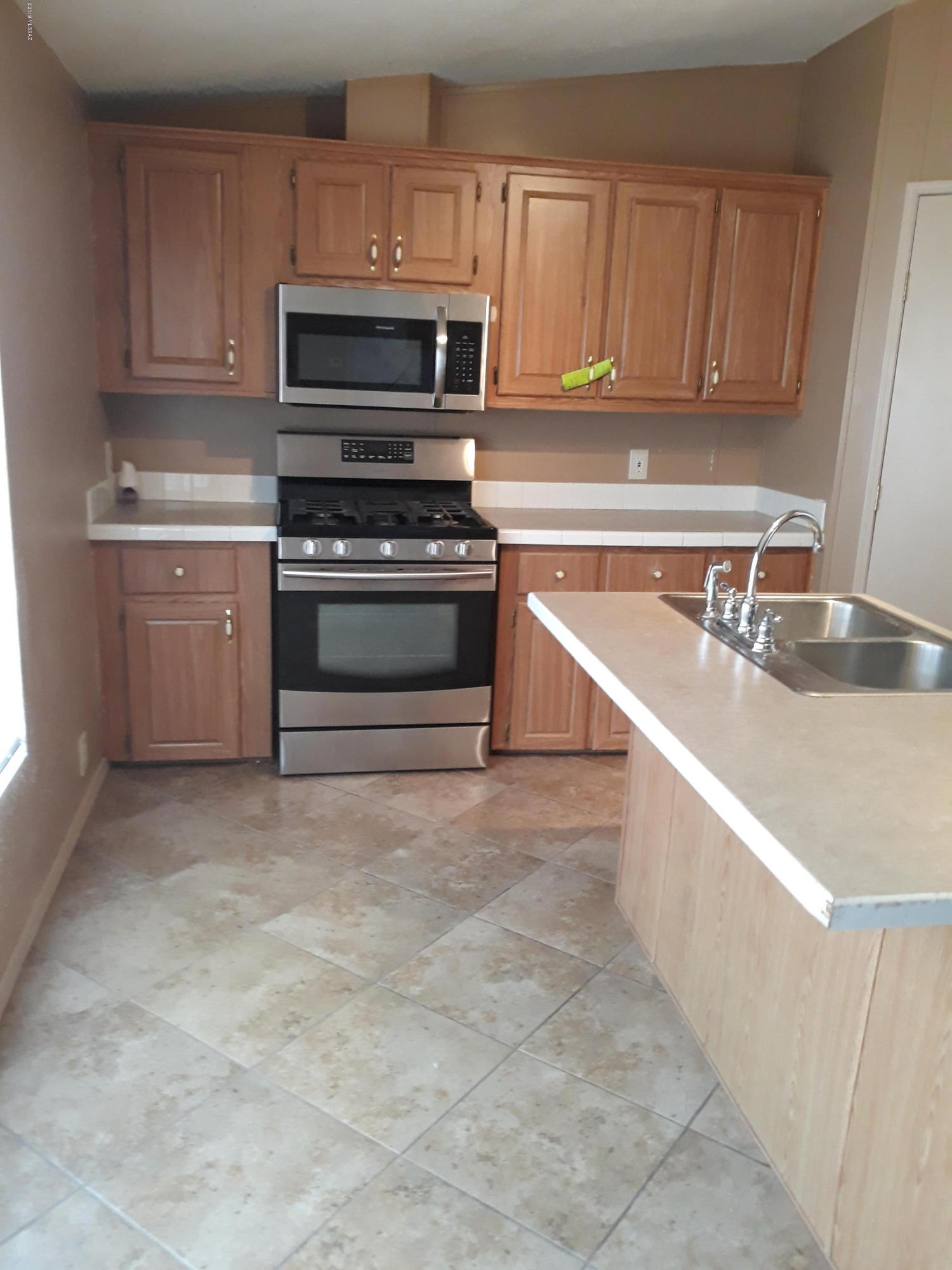 Country Club Terrace (1-108) - Residential