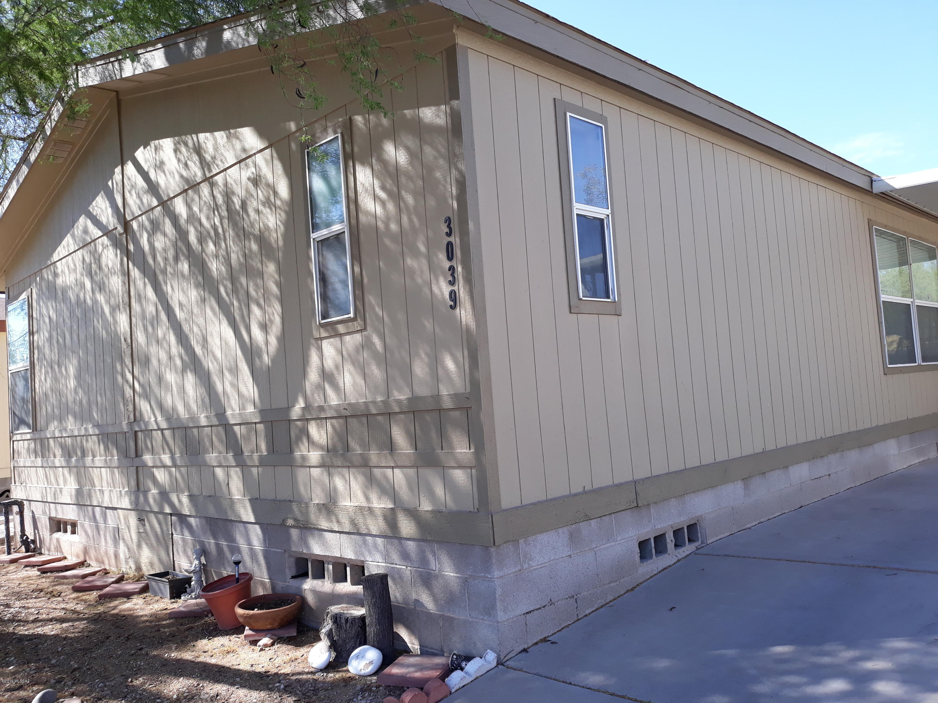 Country Club Terrace (1-108) - Residential