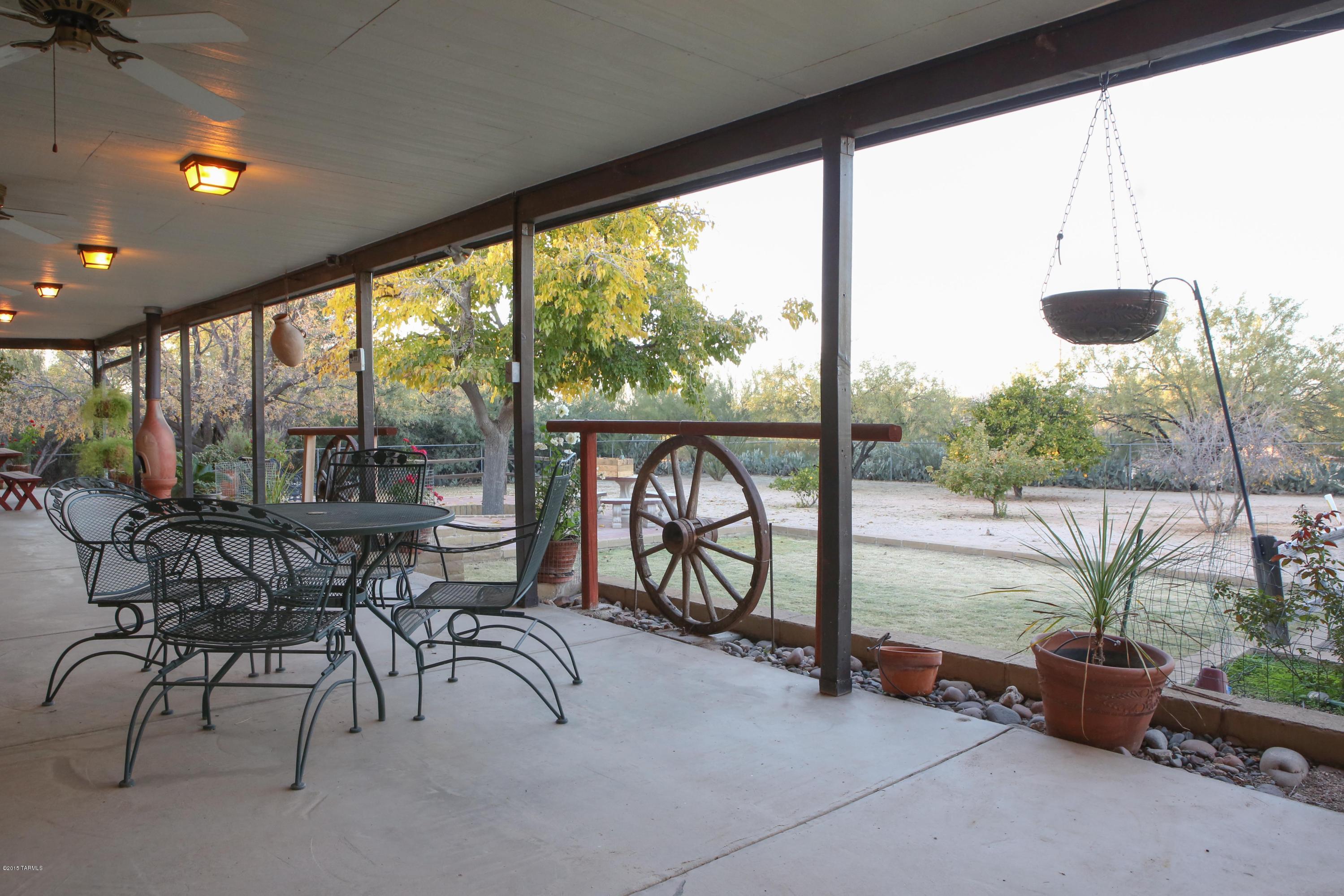 Casas Adobes West (1-220) - Residential