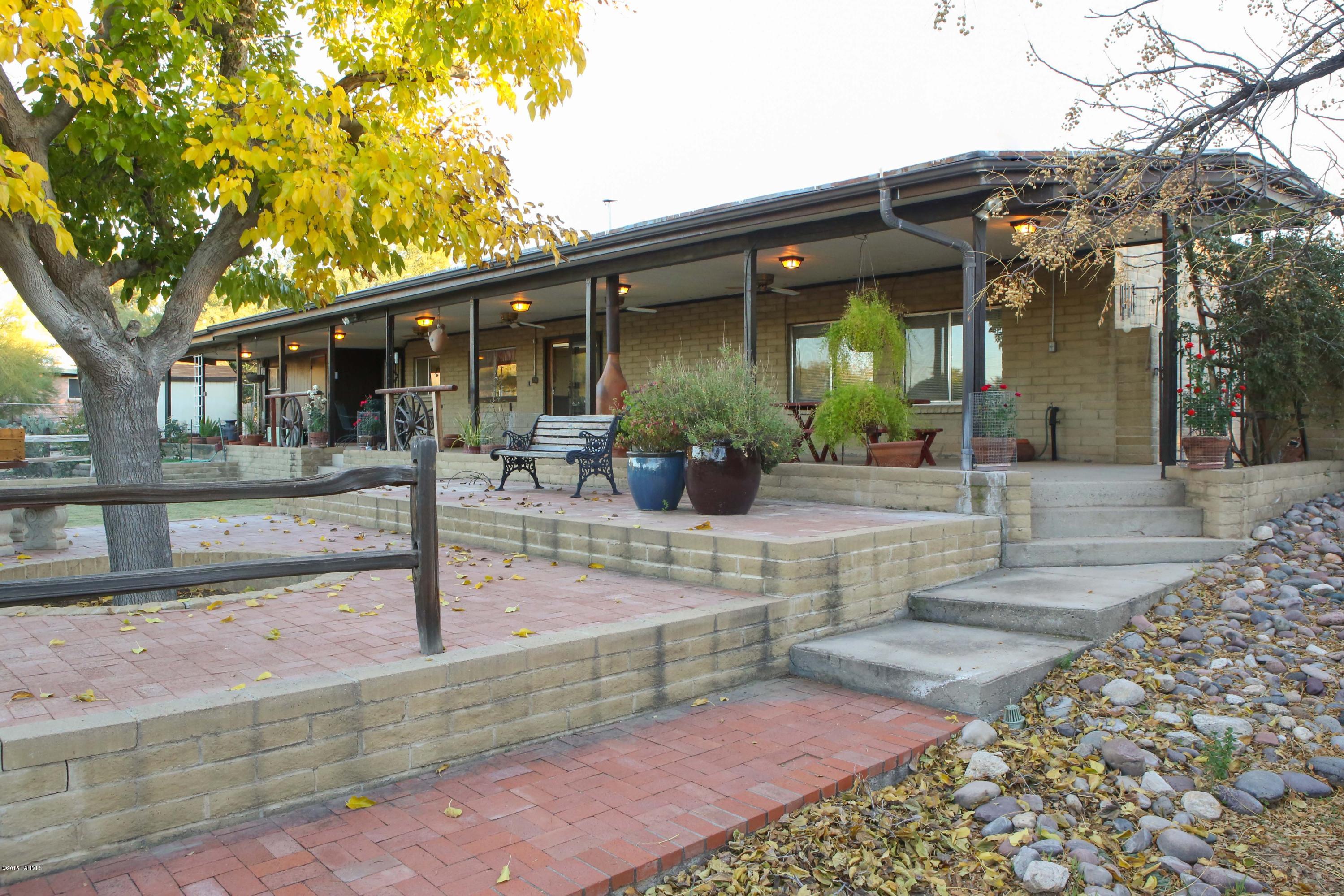 Casas Adobes West (1-220) - Residential
