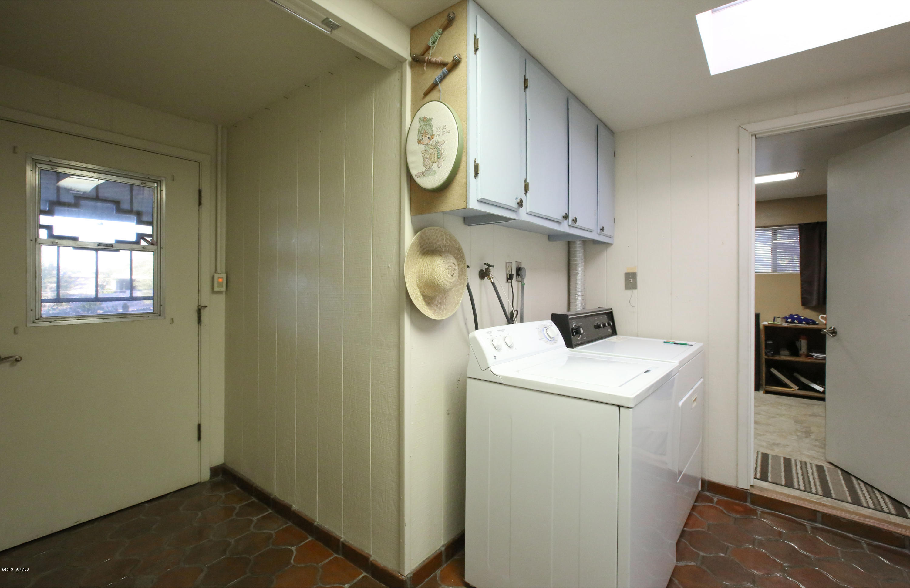 Casas Adobes West (1-220) - Residential