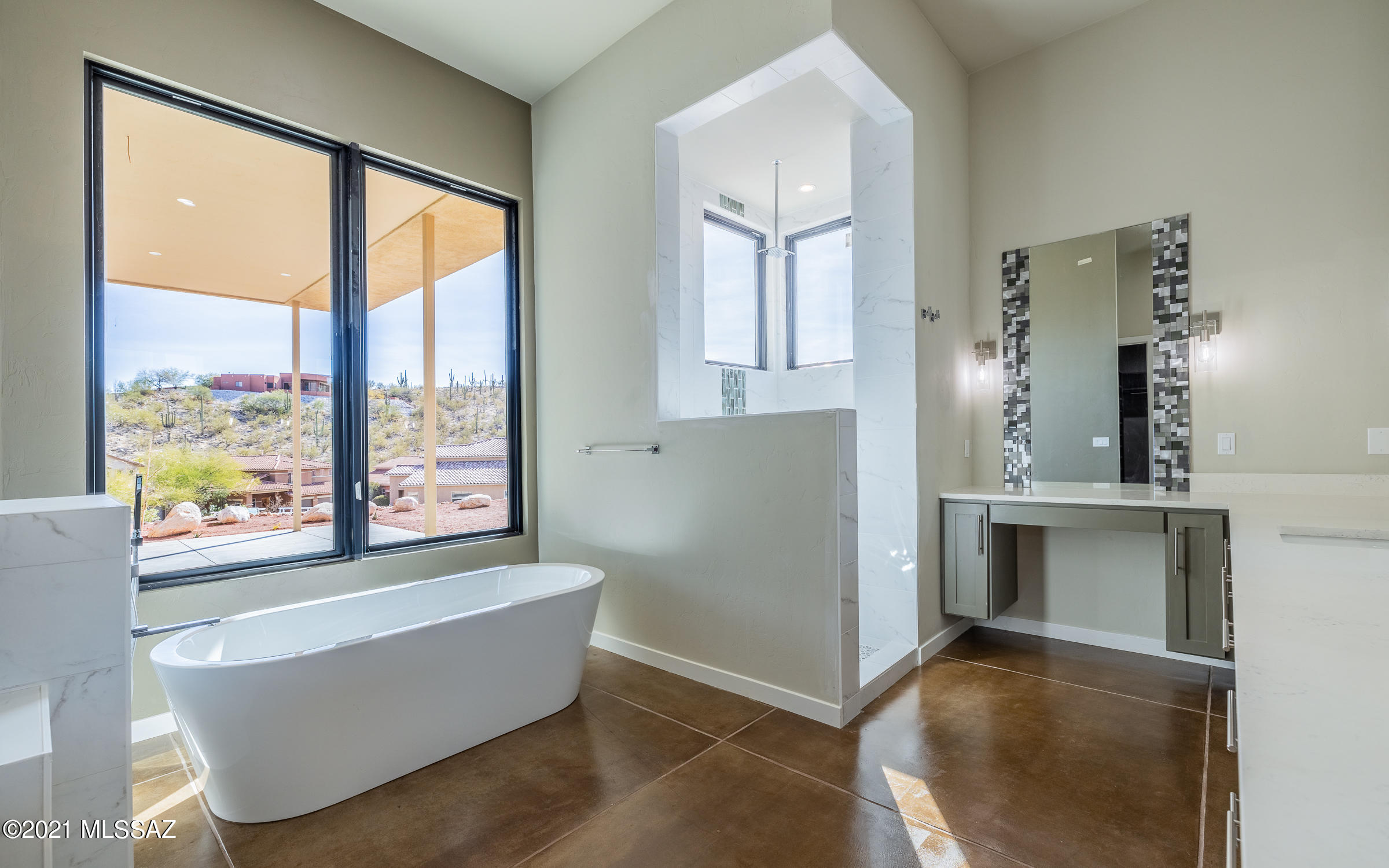Sabino Mountain (1-290) - Residential