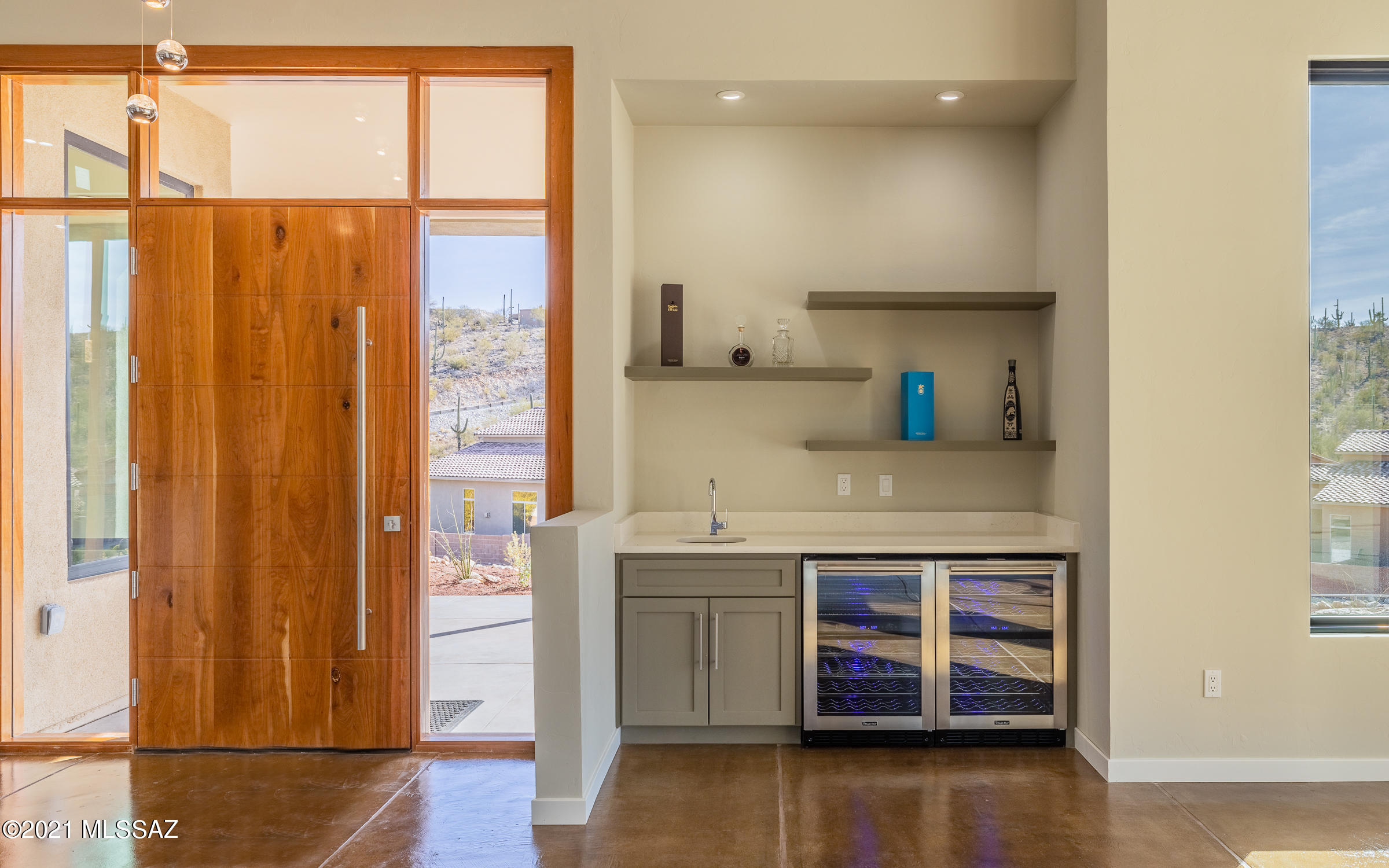 Sabino Mountain (1-290) - Residential
