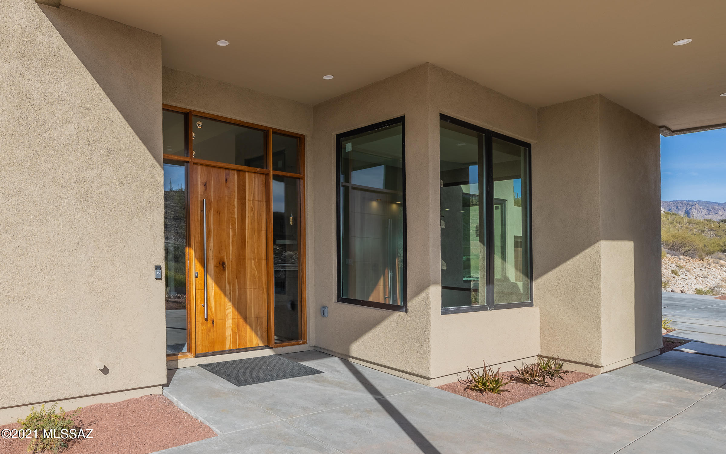 Sabino Mountain (1-290) - Residential
