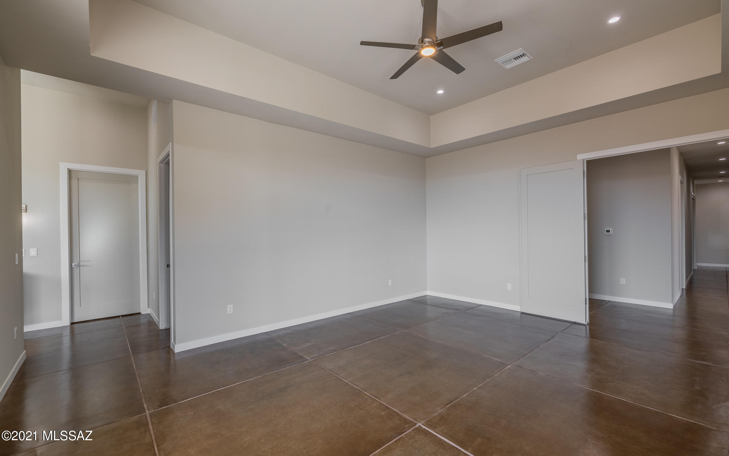 Sabino Mountain (1-290) - Residential