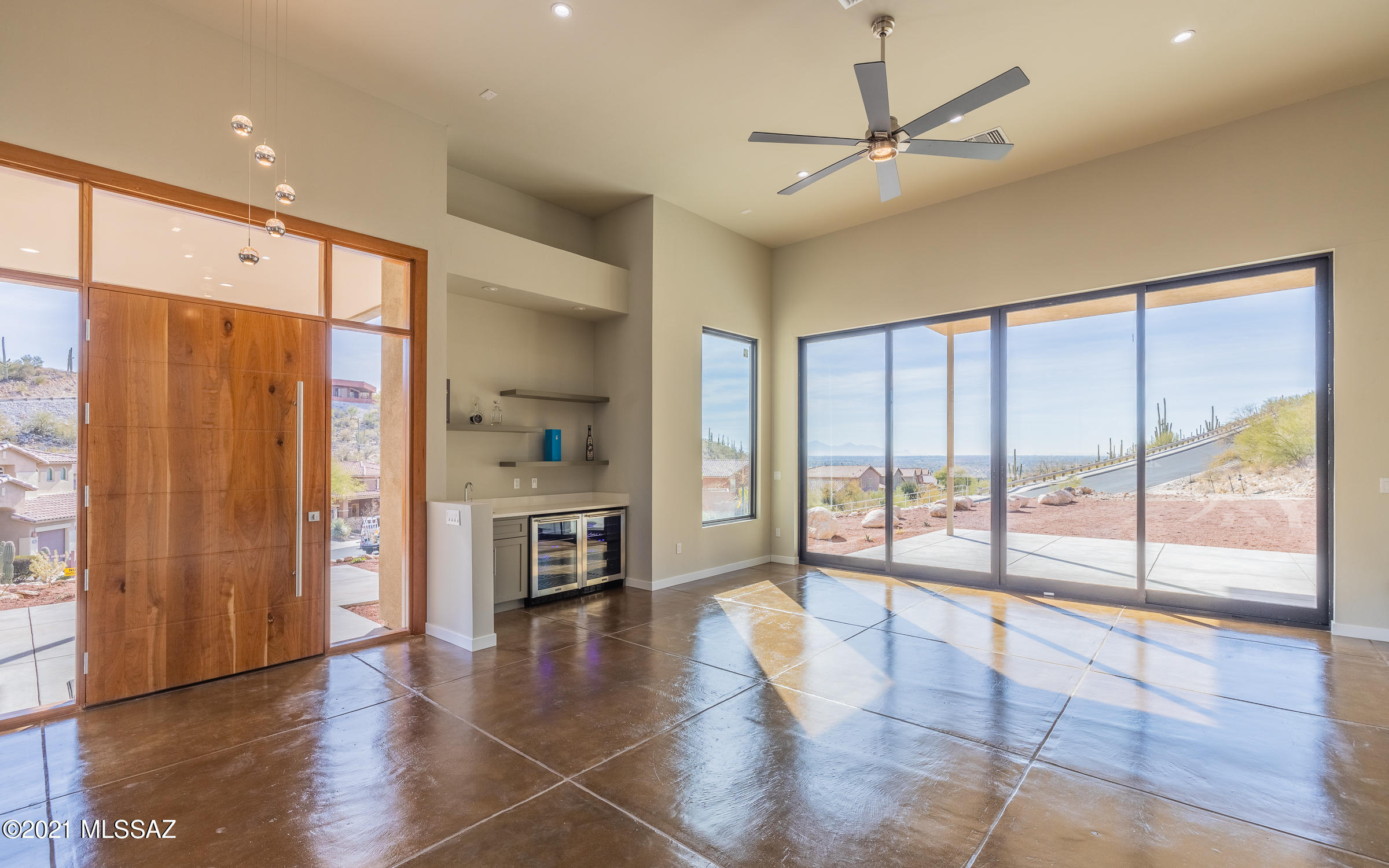 Sabino Mountain (1-290) - Residential