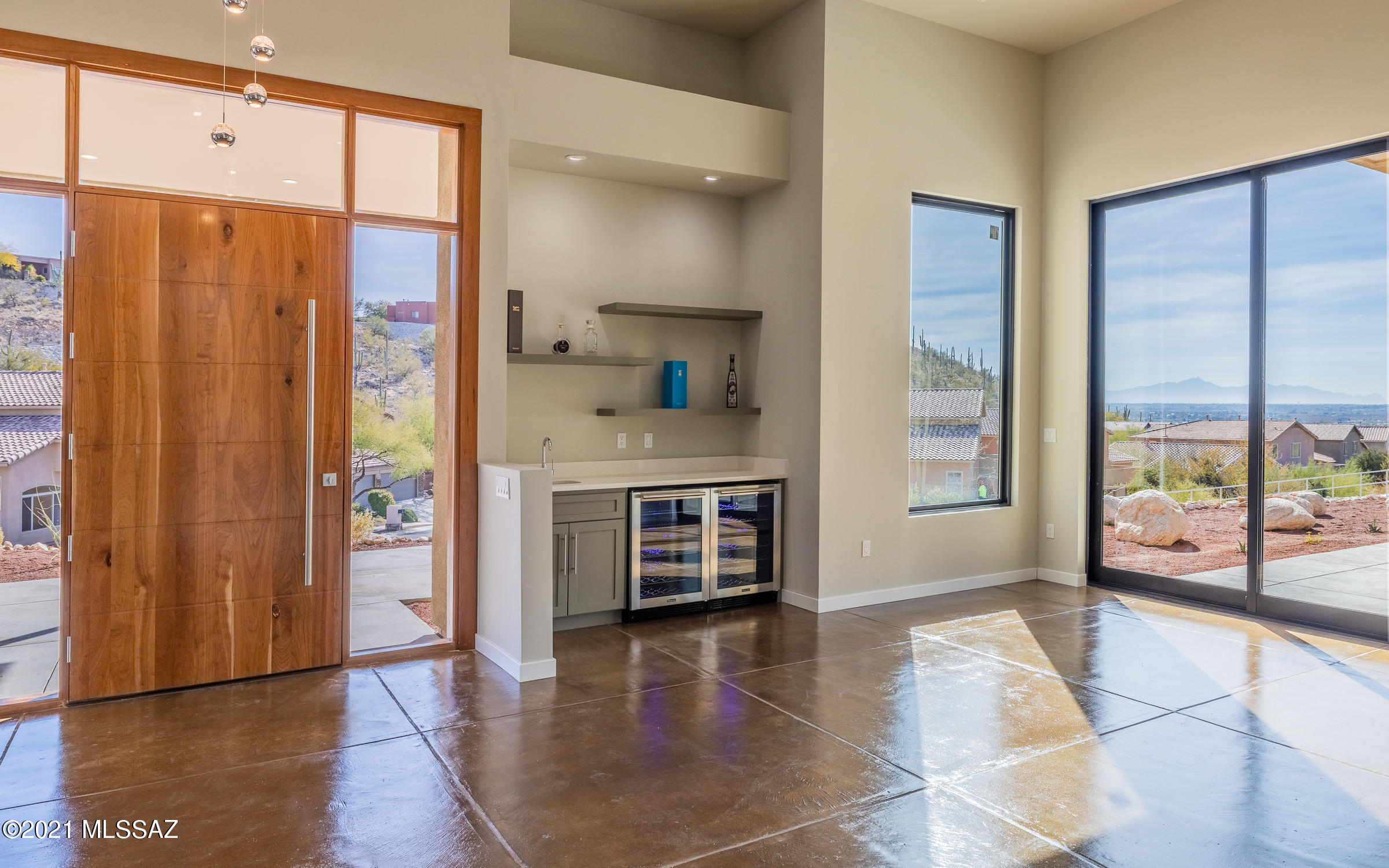 Sabino Mountain (1-290) - Residential