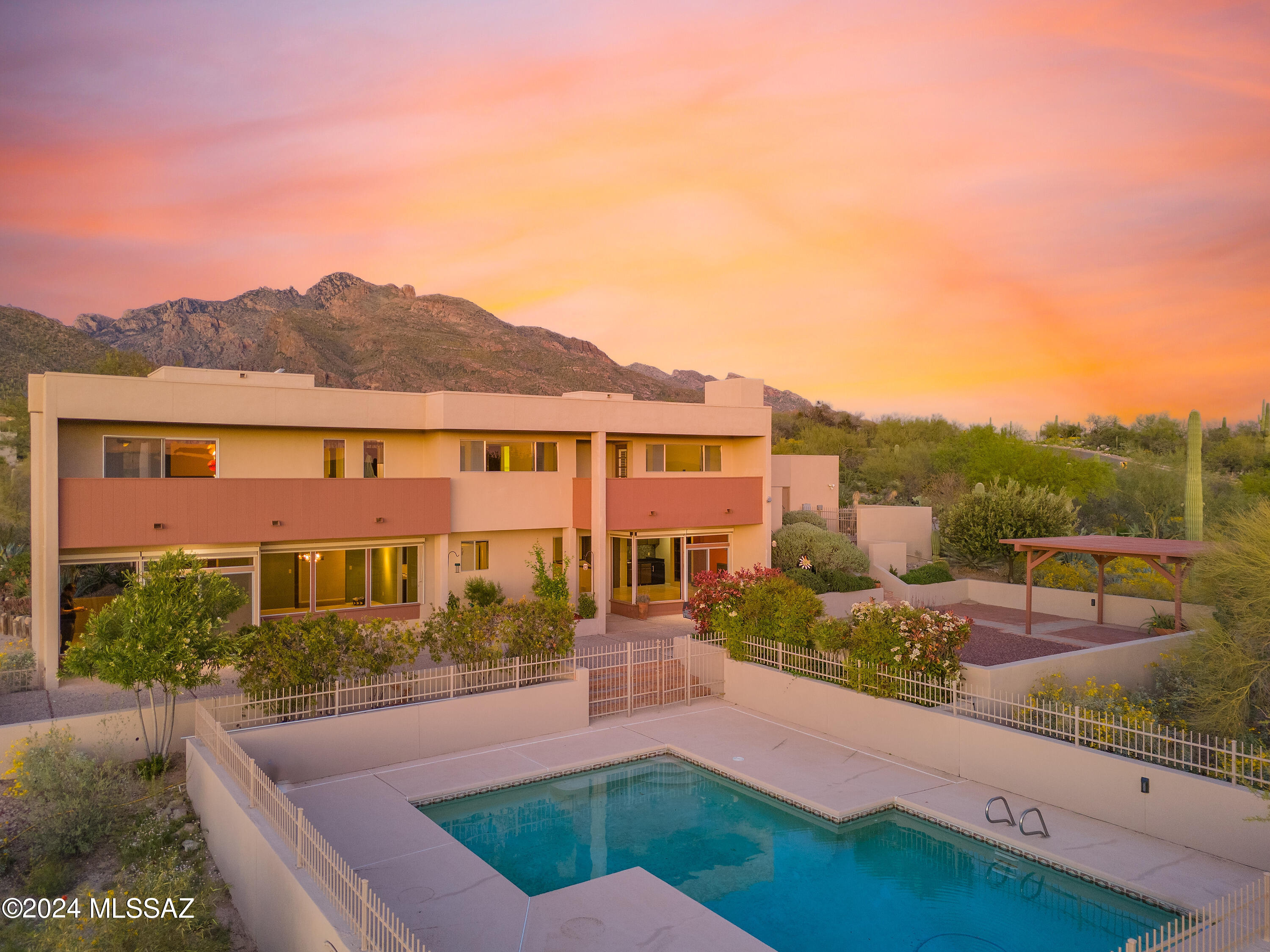 Cobo Catalina Hills (1-51) - Residential