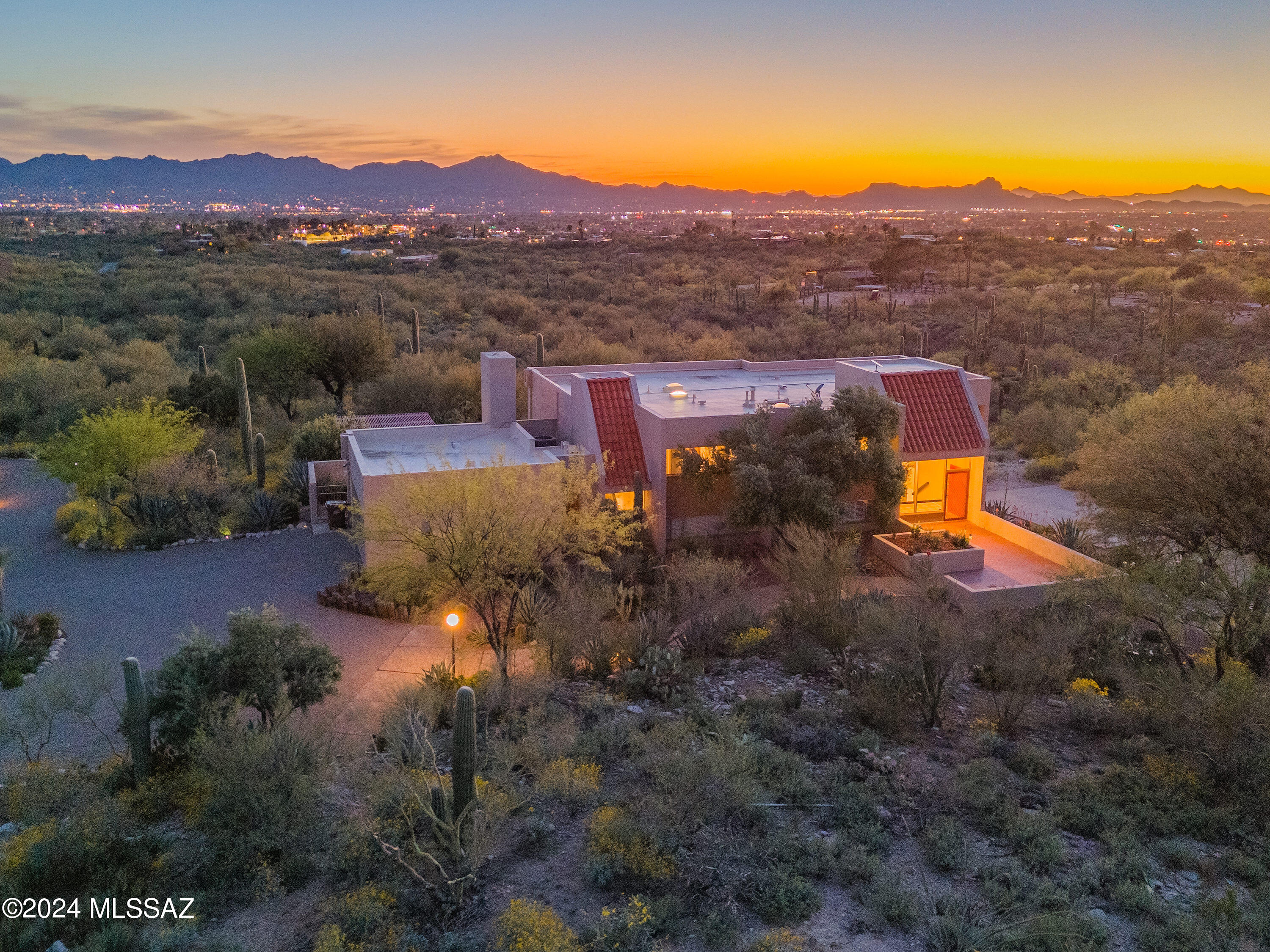 Cobo Catalina Hills (1-51) - Residential