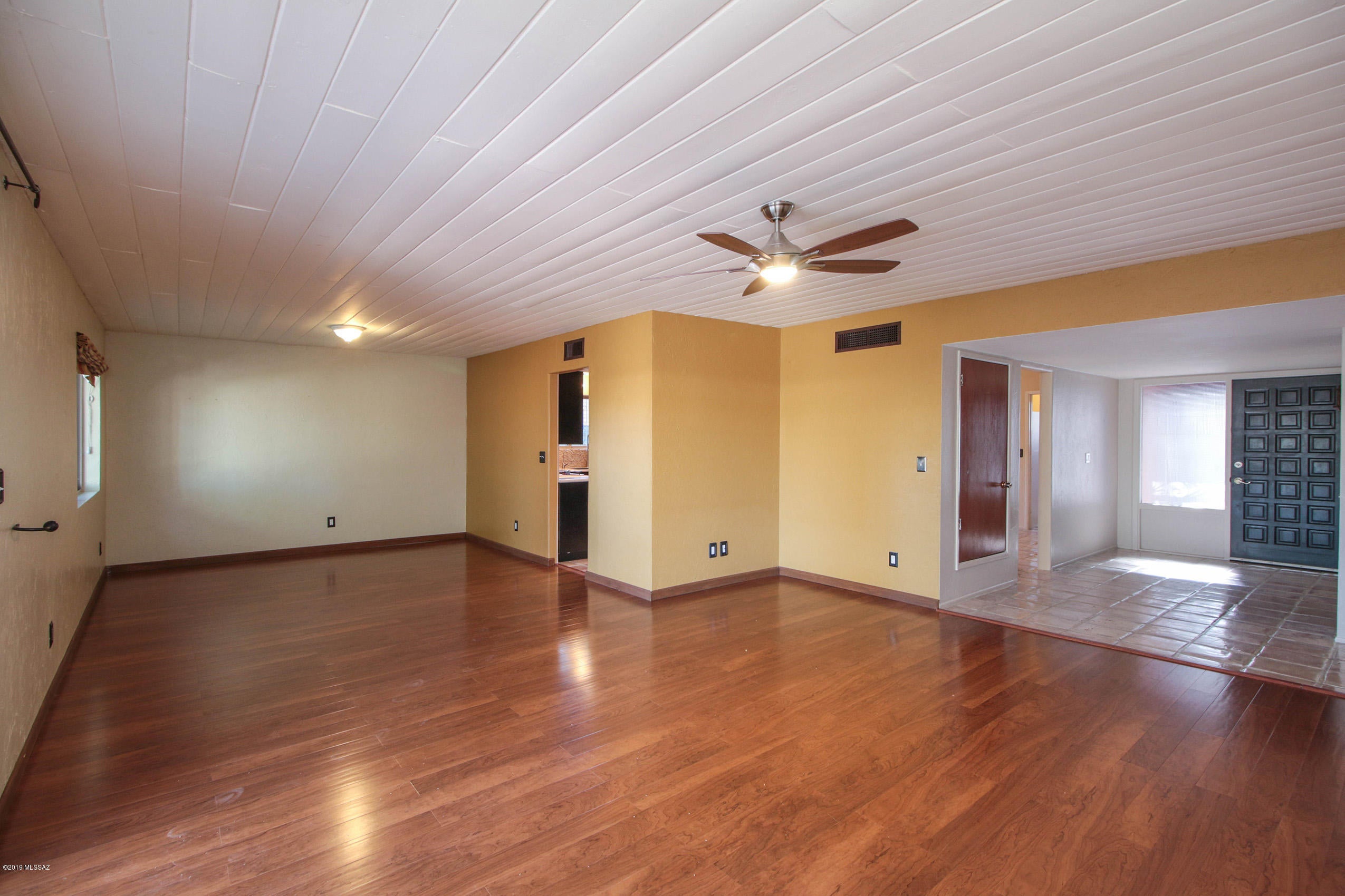 Tanque Verde Heights (1-36) - Residential Lease