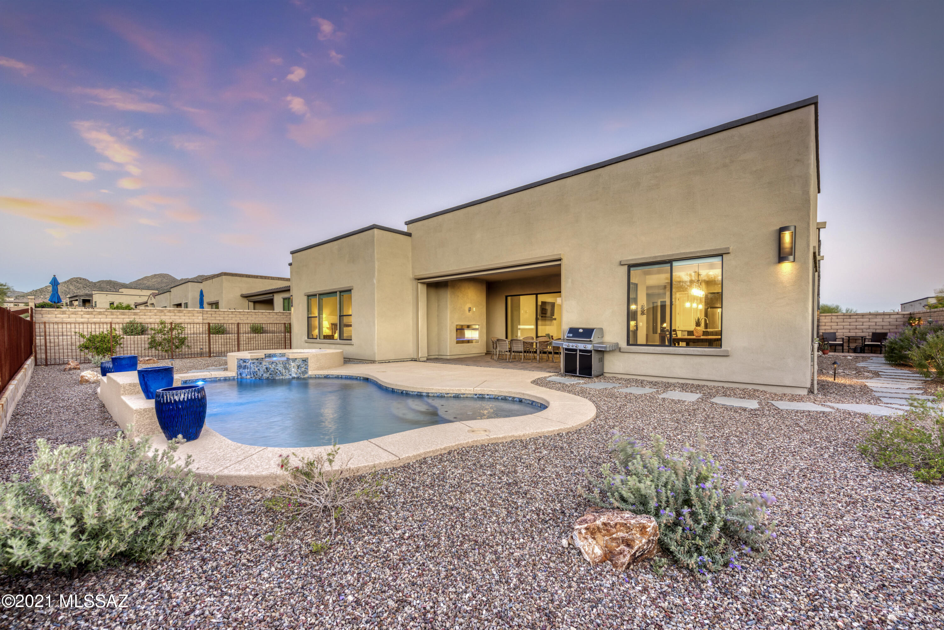 Los Saguaros At Dove Mountain SQ20121640199 - Residential