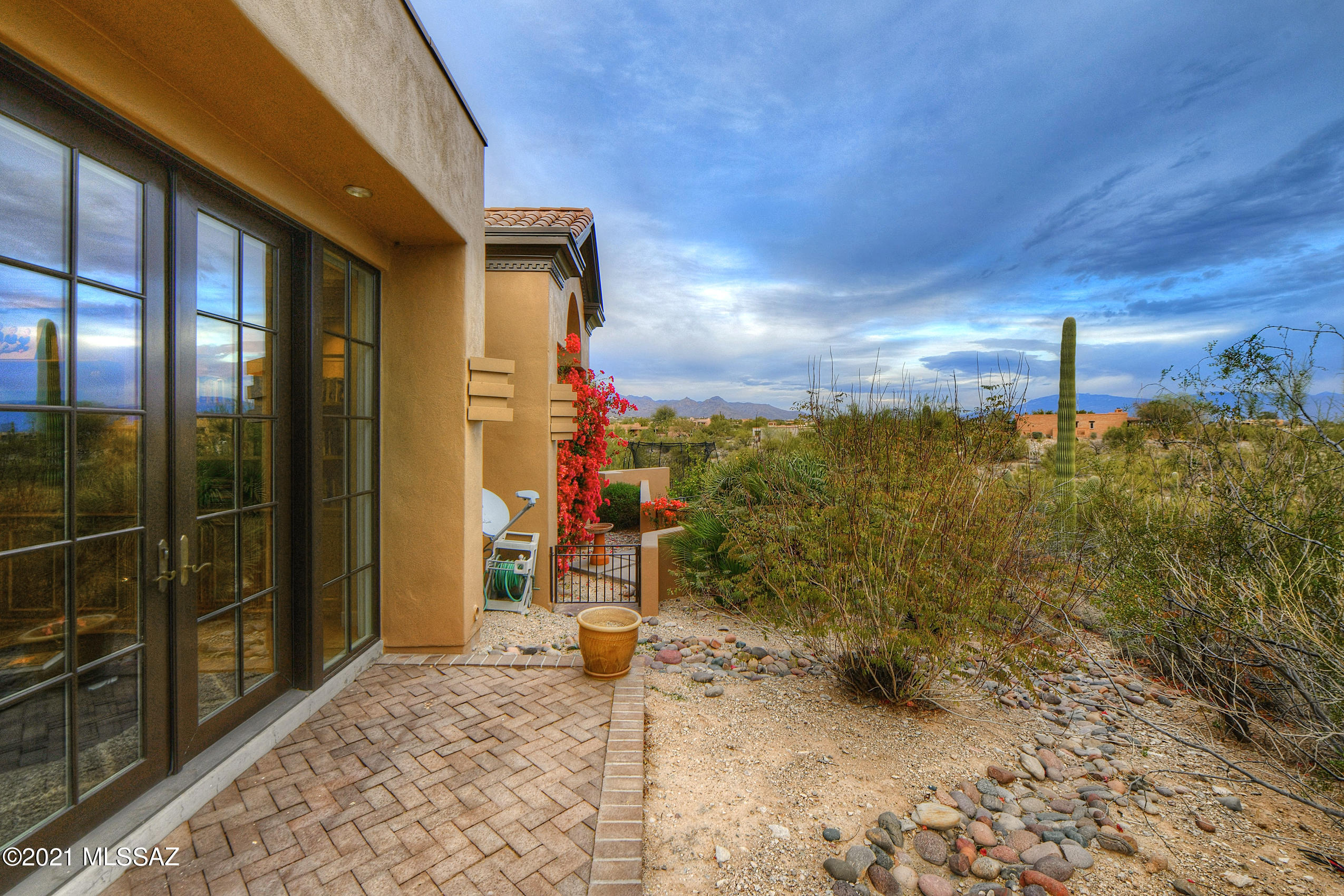 Catalina Foothills Est. NO. 10 (73-90, 119, 121, 123, 127-146) - Residential