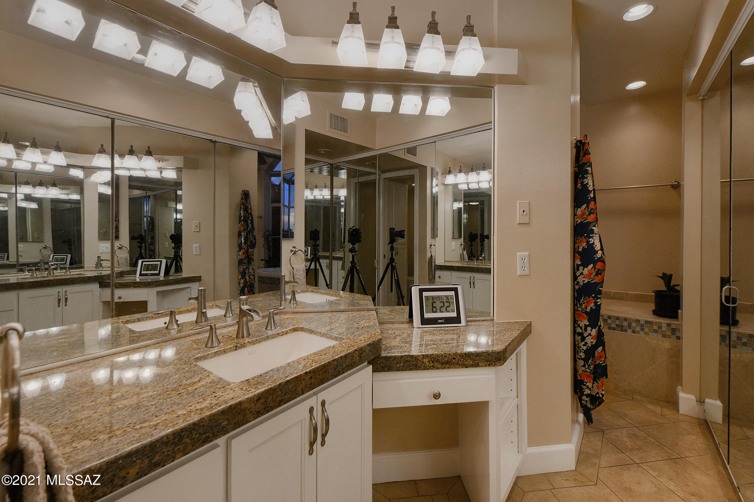 Catalina Foothills Est. NO. 10 (73-90, 119, 121, 123, 127-146) - Residential