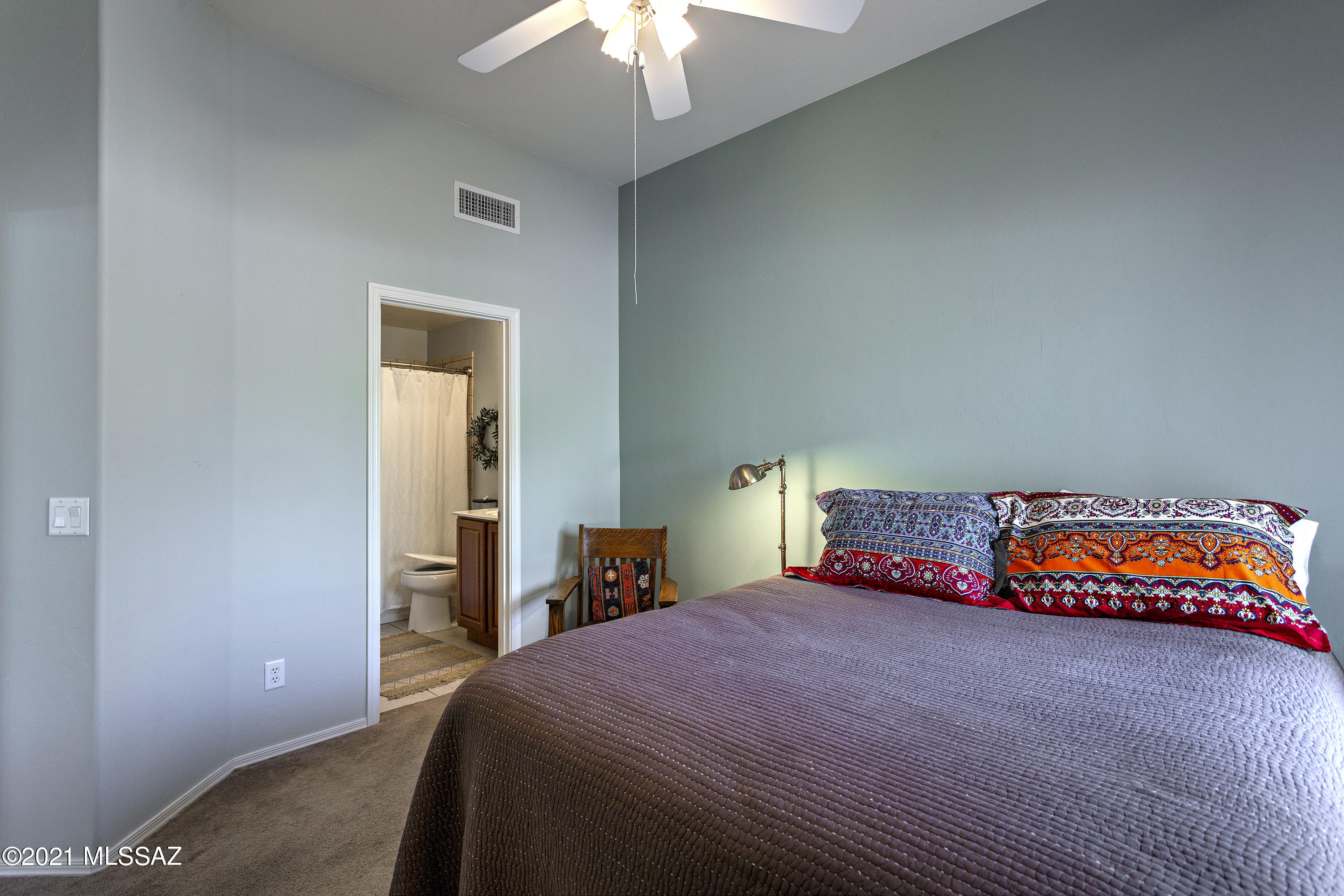 Green Valley Townhouses 4 - Residential