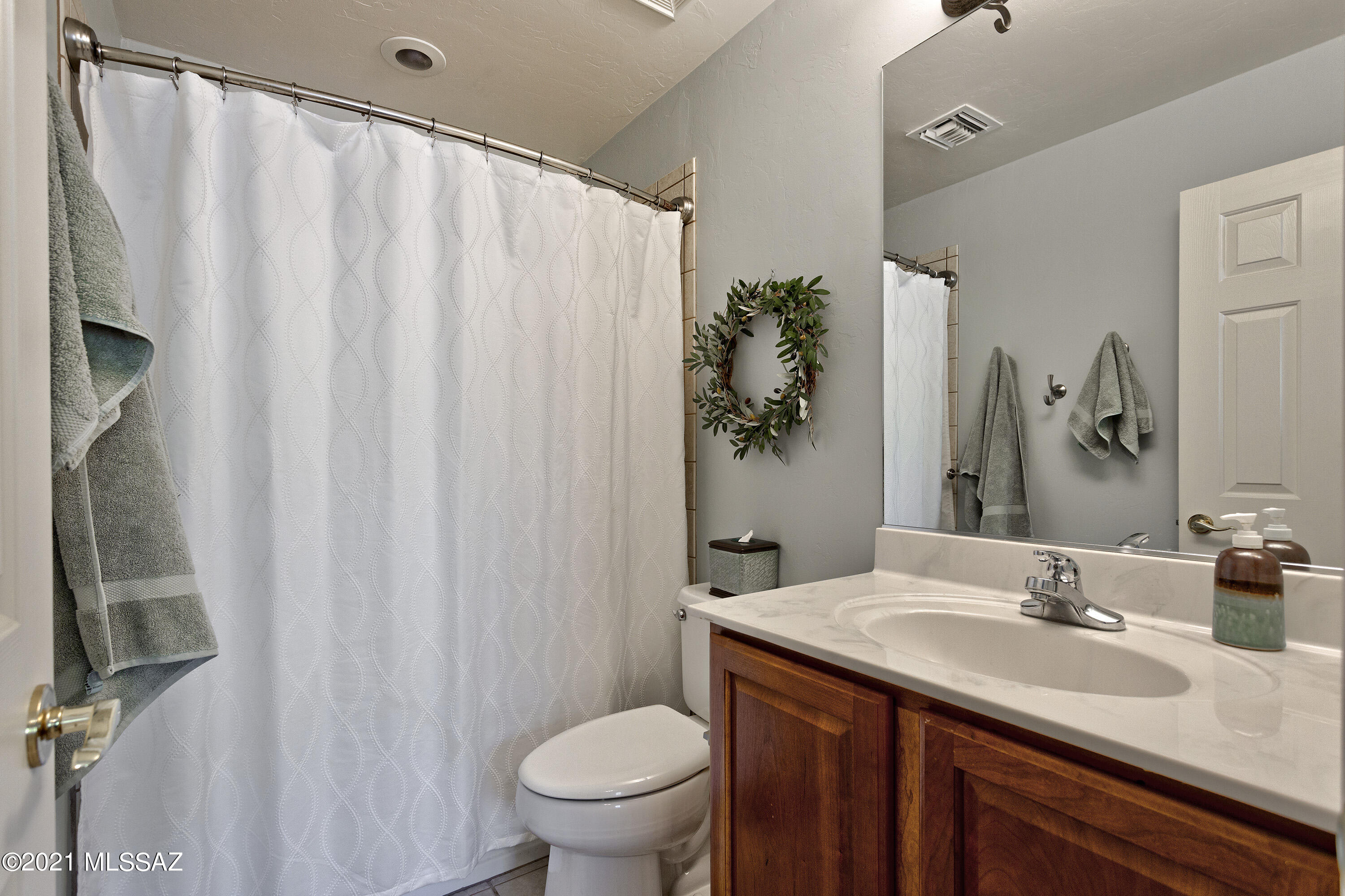 Green Valley Townhouses 4 - Residential