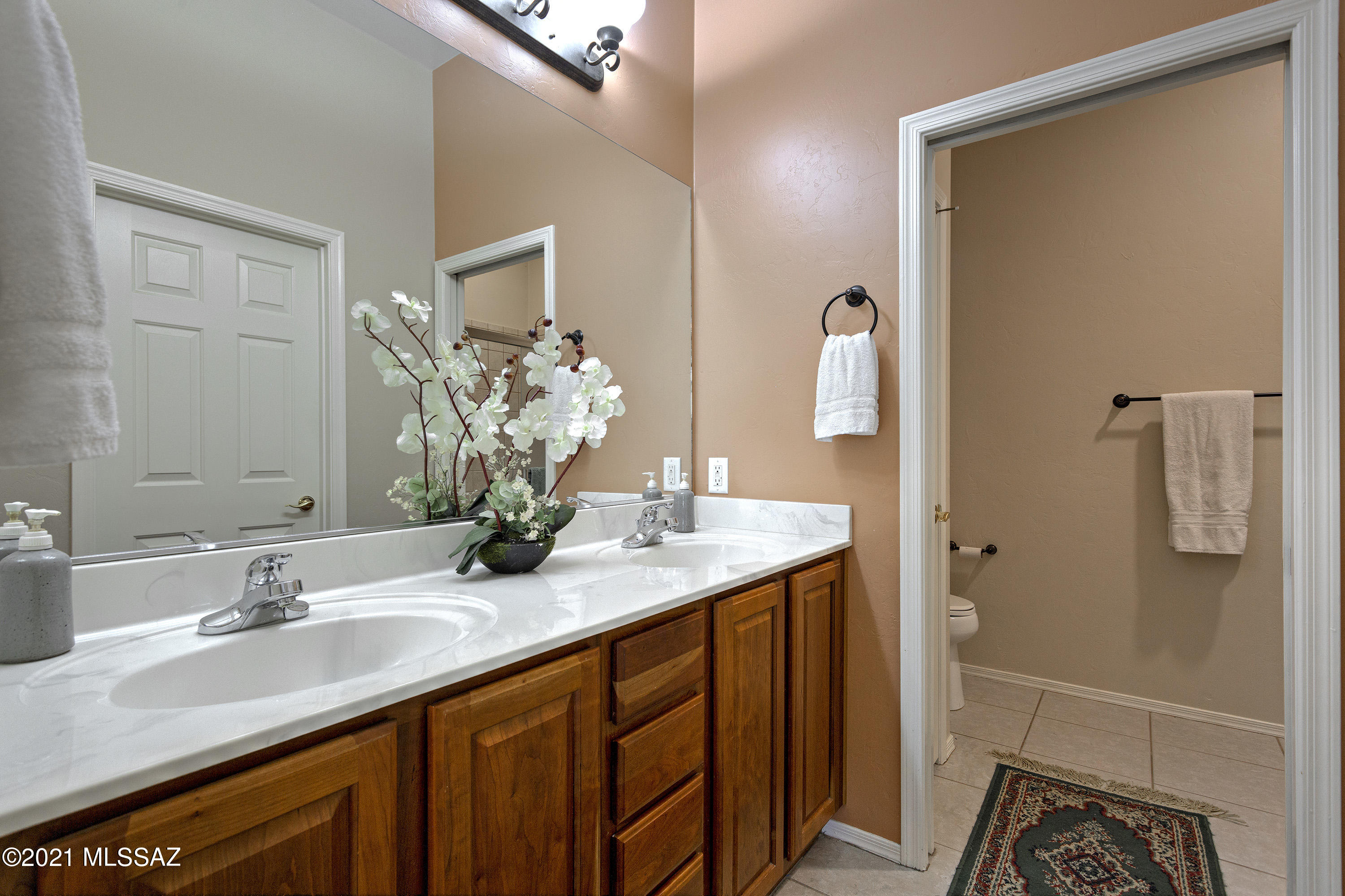 Green Valley Townhouses 4 - Residential