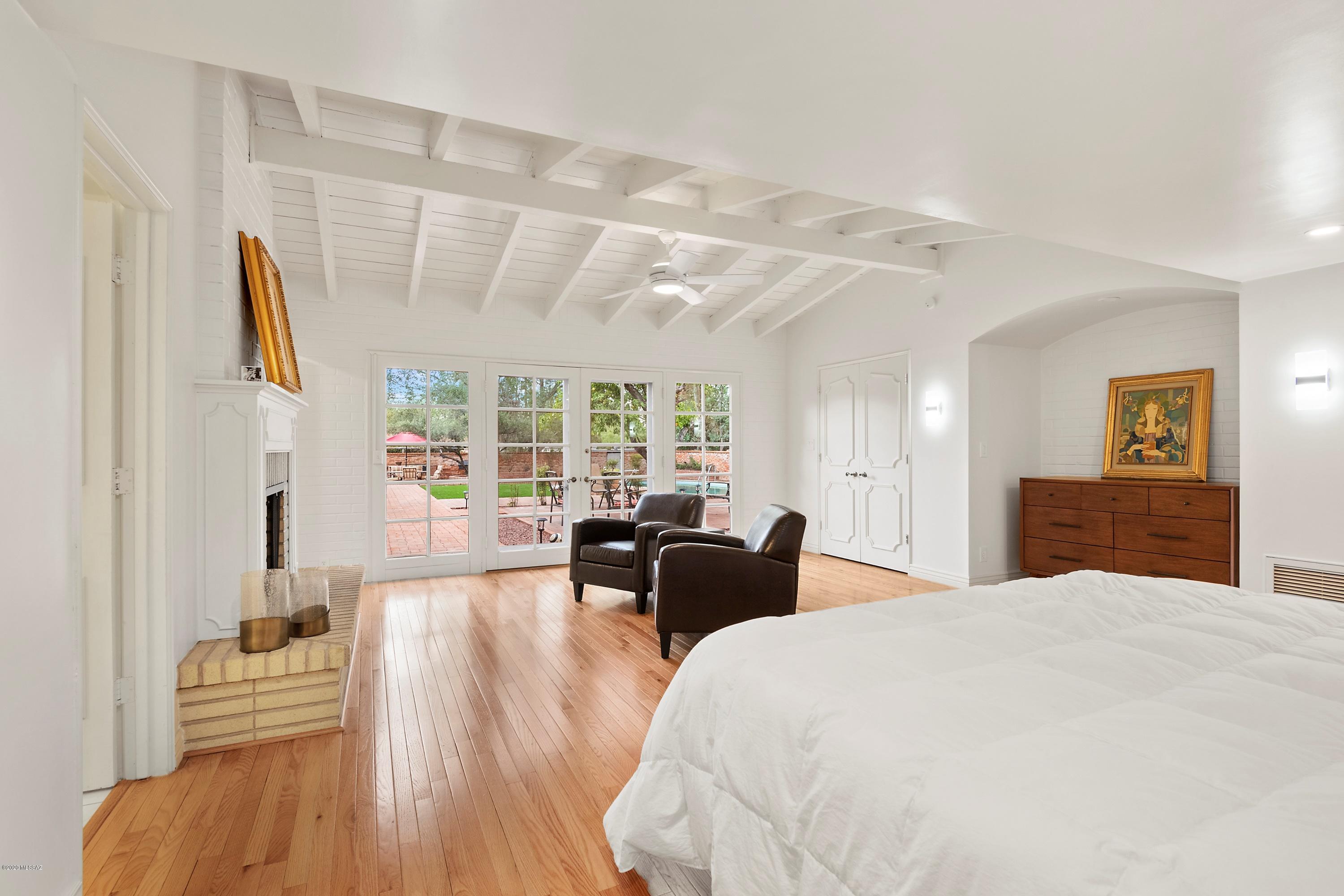 Encanto Park - Residential