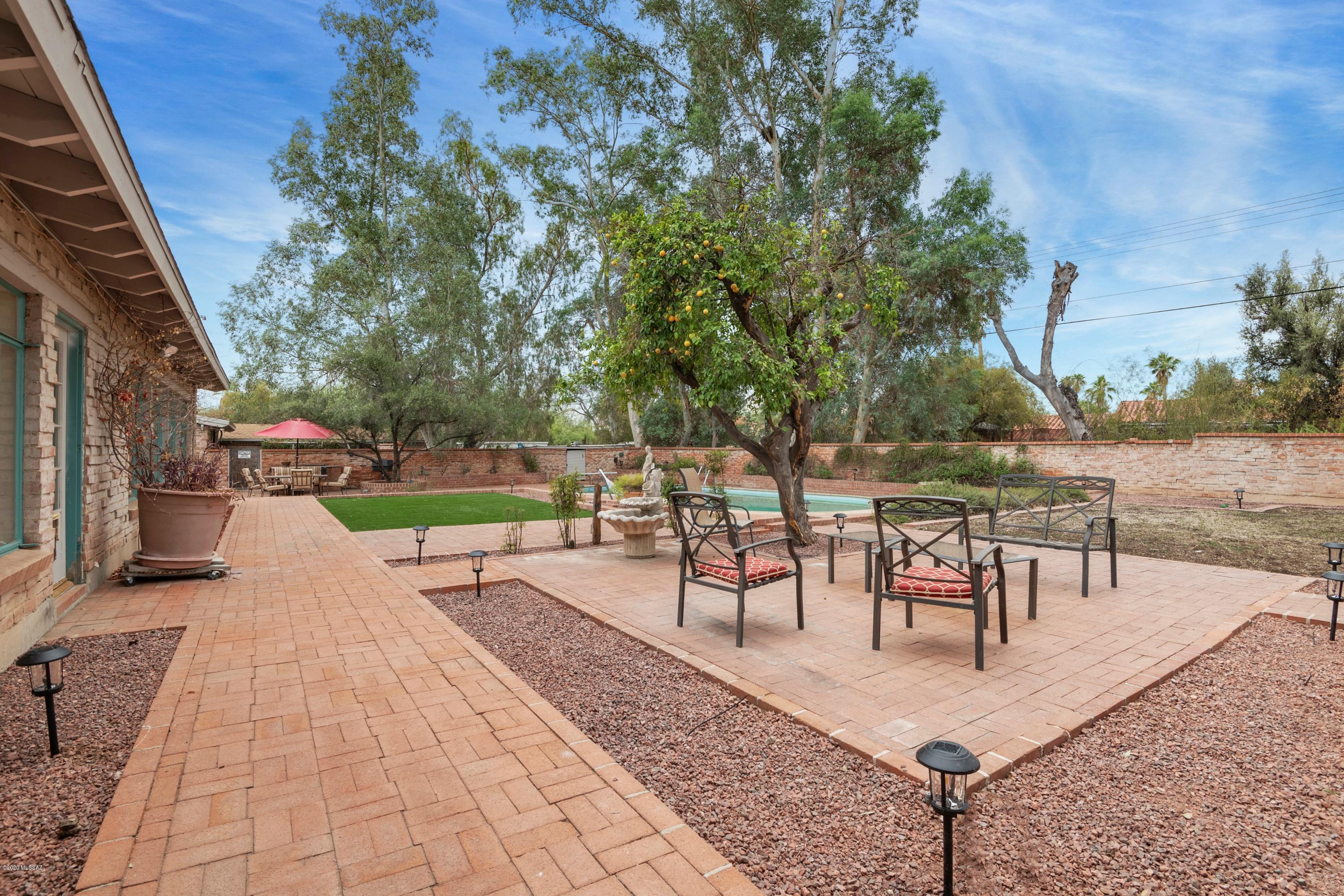 Encanto Park - Residential