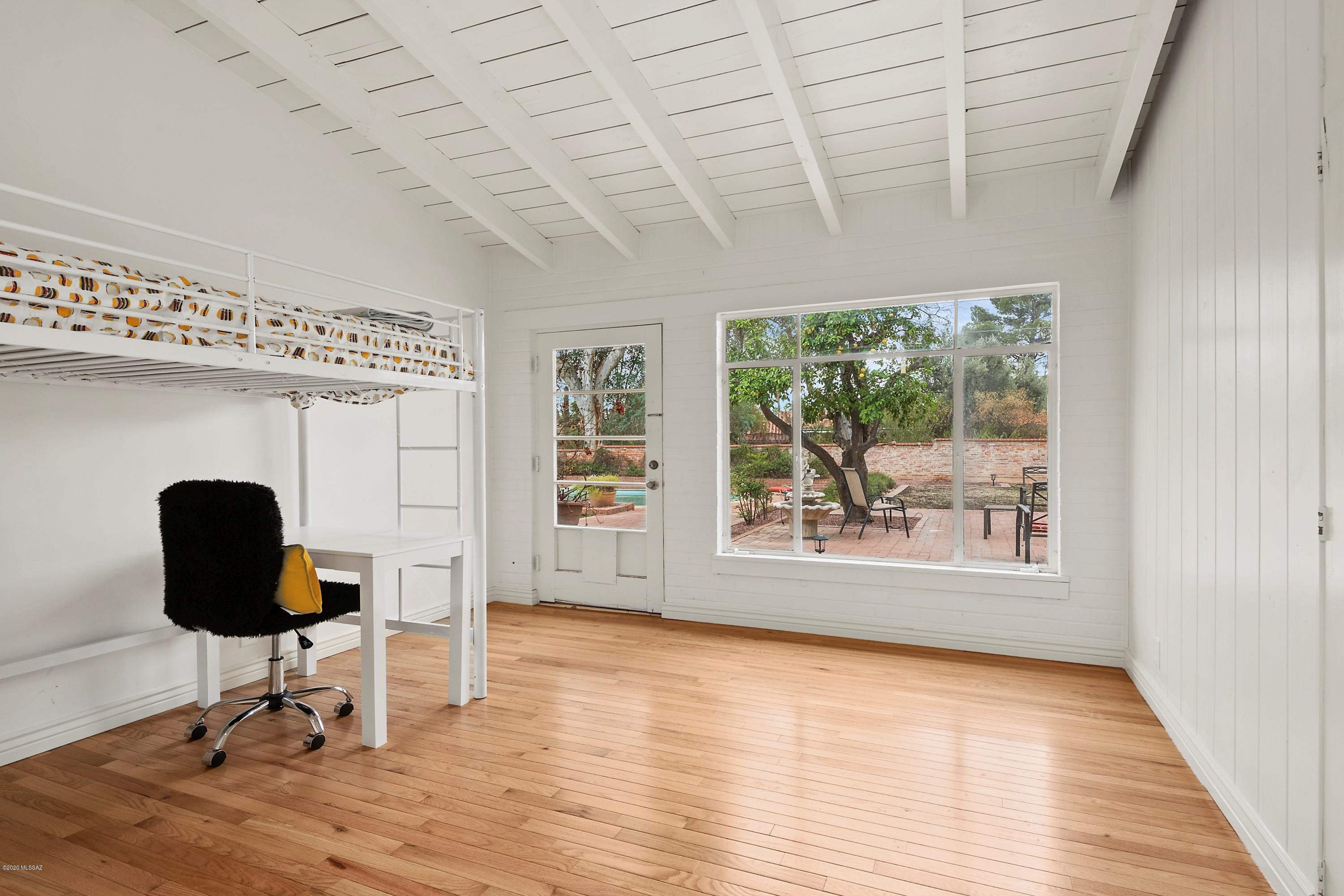 Encanto Park - Residential
