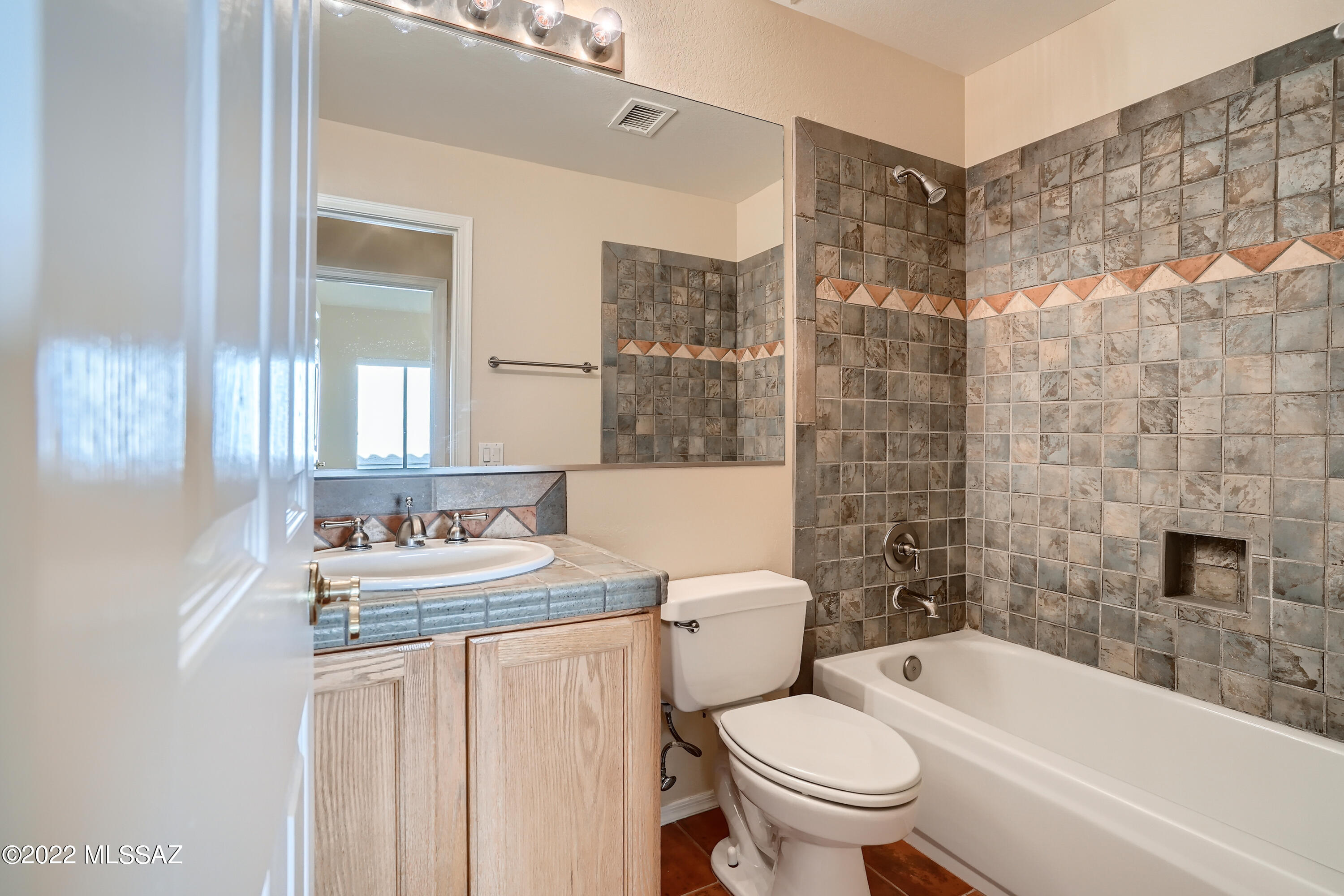 Encanto Canyon (1-85) - Residential