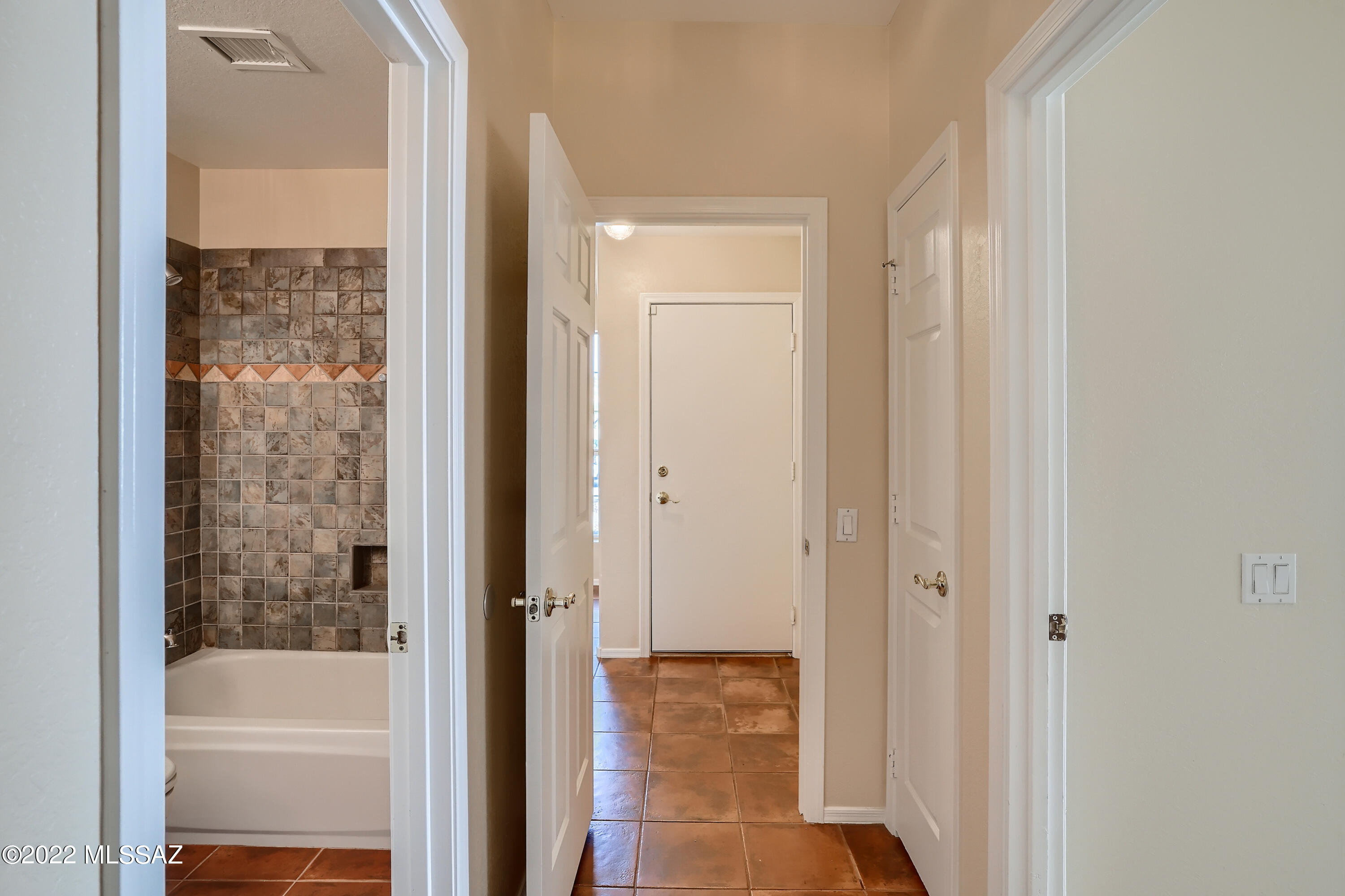 Encanto Canyon (1-85) - Residential