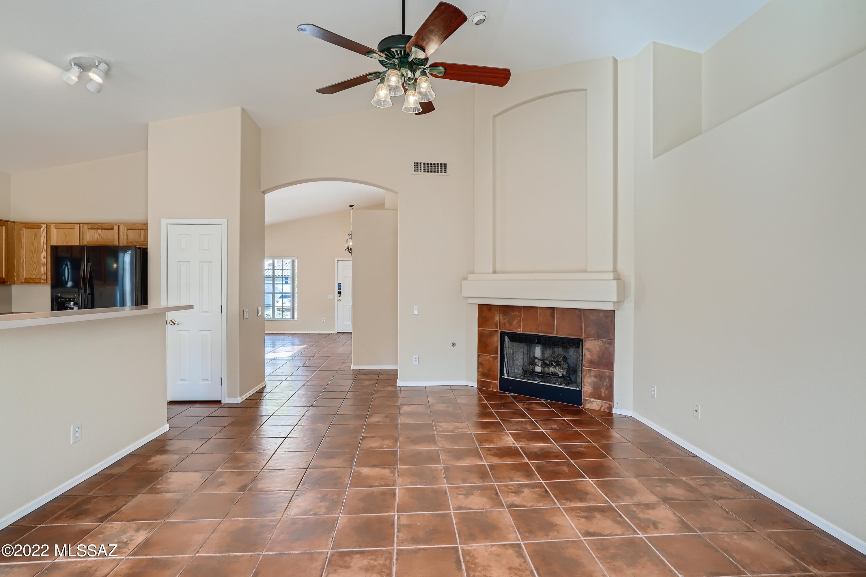 Encanto Canyon (1-85) - Residential