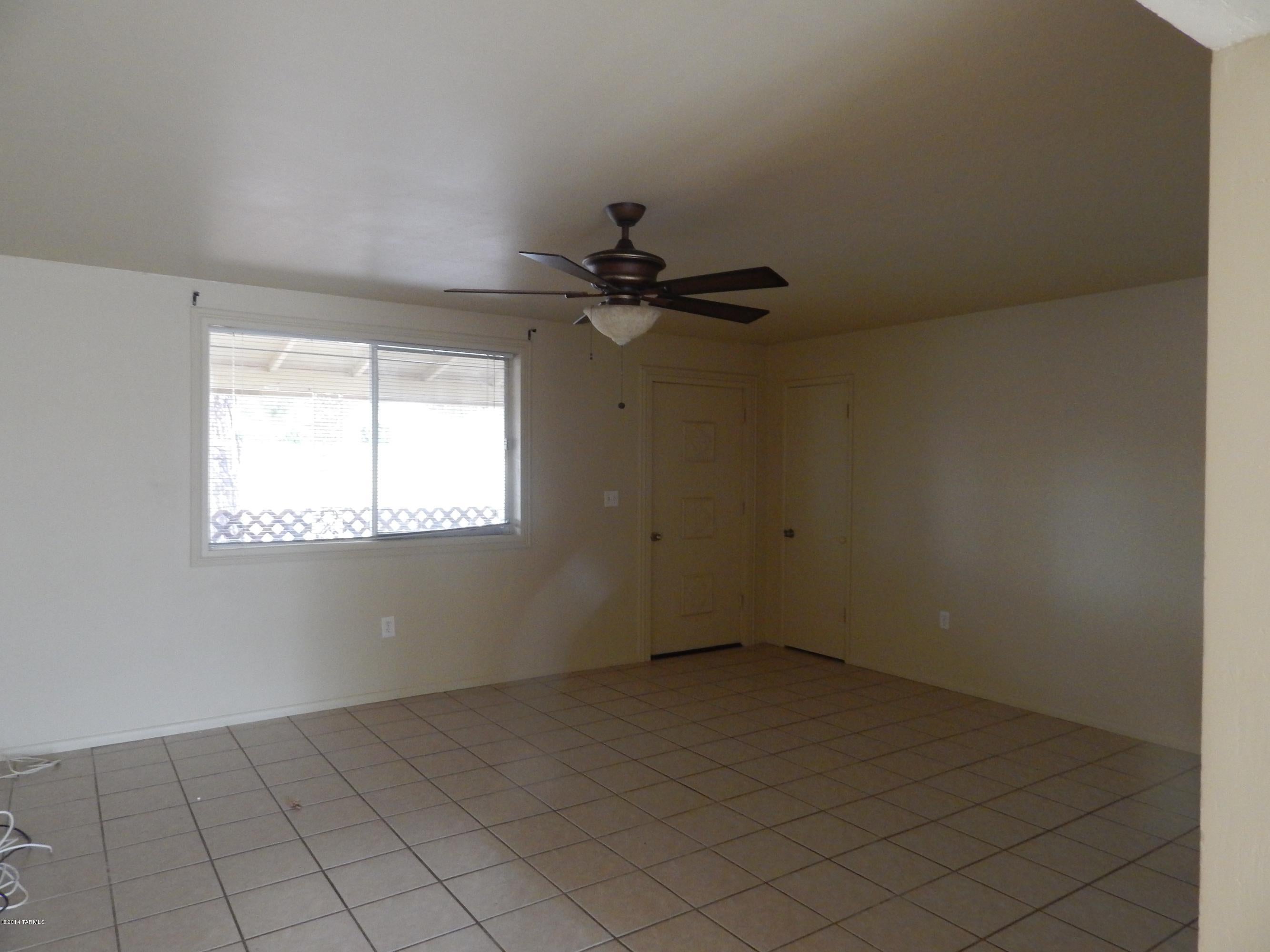 Oracle Village Estates - Residential Lease