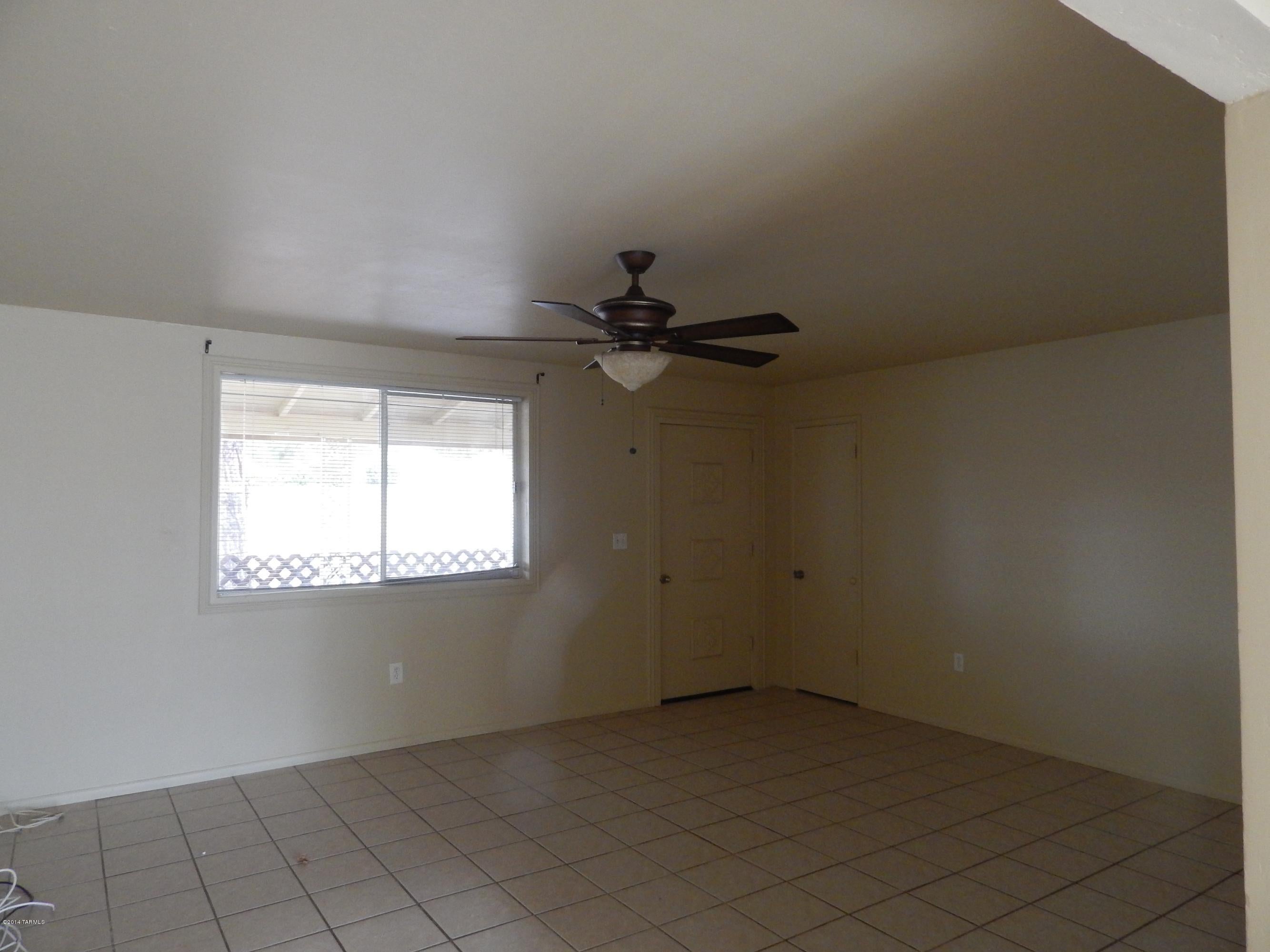 Oracle Village Estates - Residential Lease