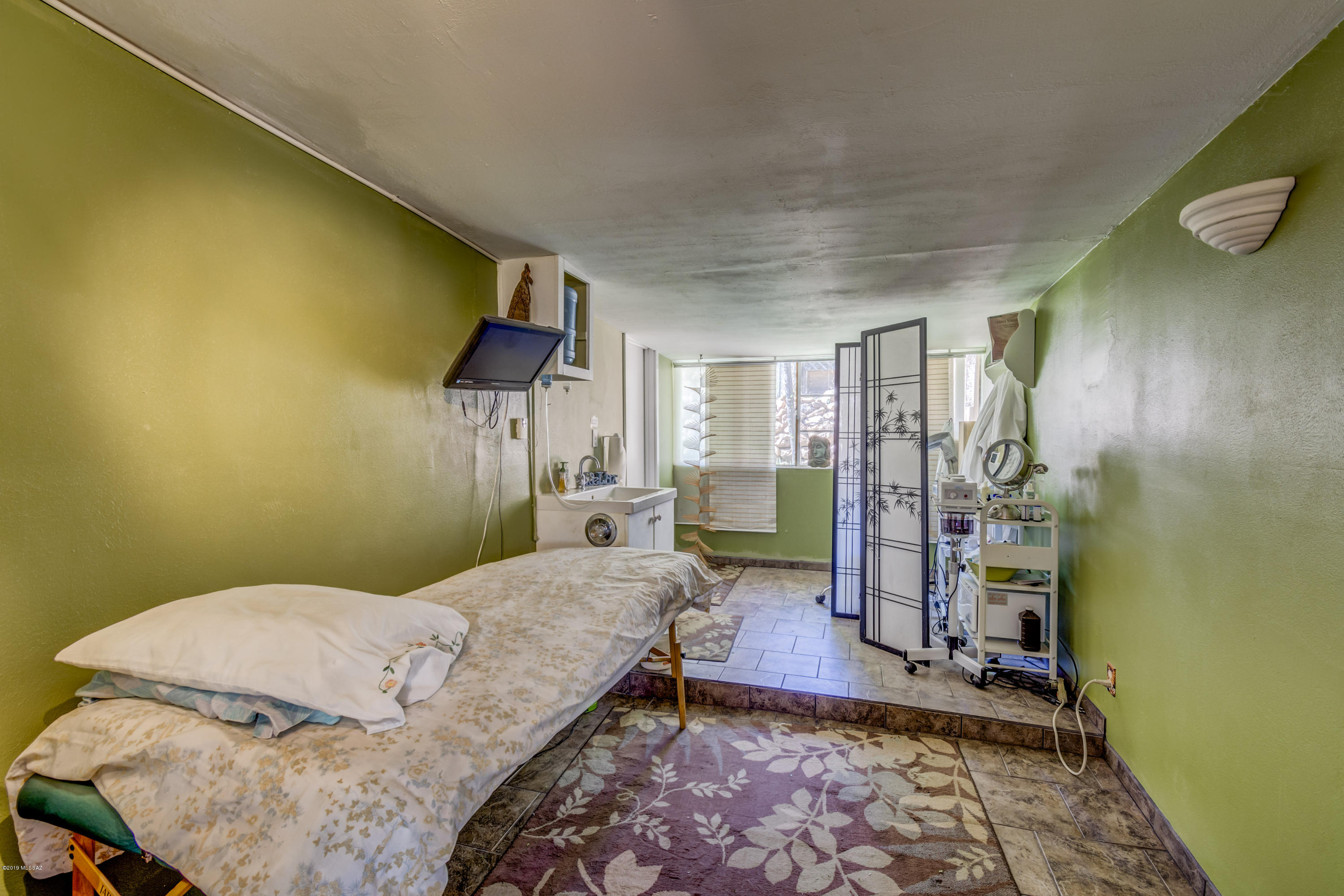 Out Of Pima County - Residential Income