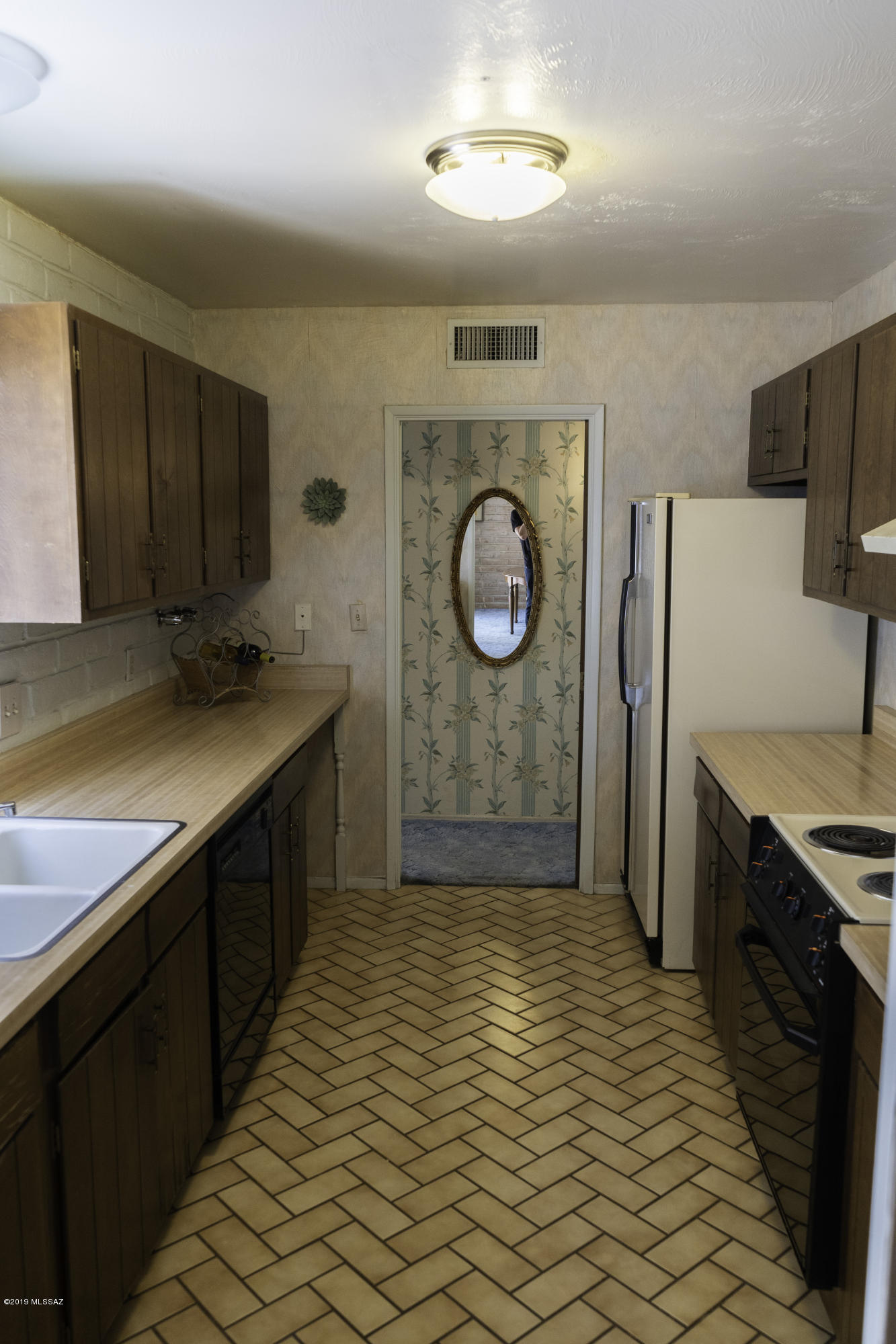 Las Lomitas (1) - Residential