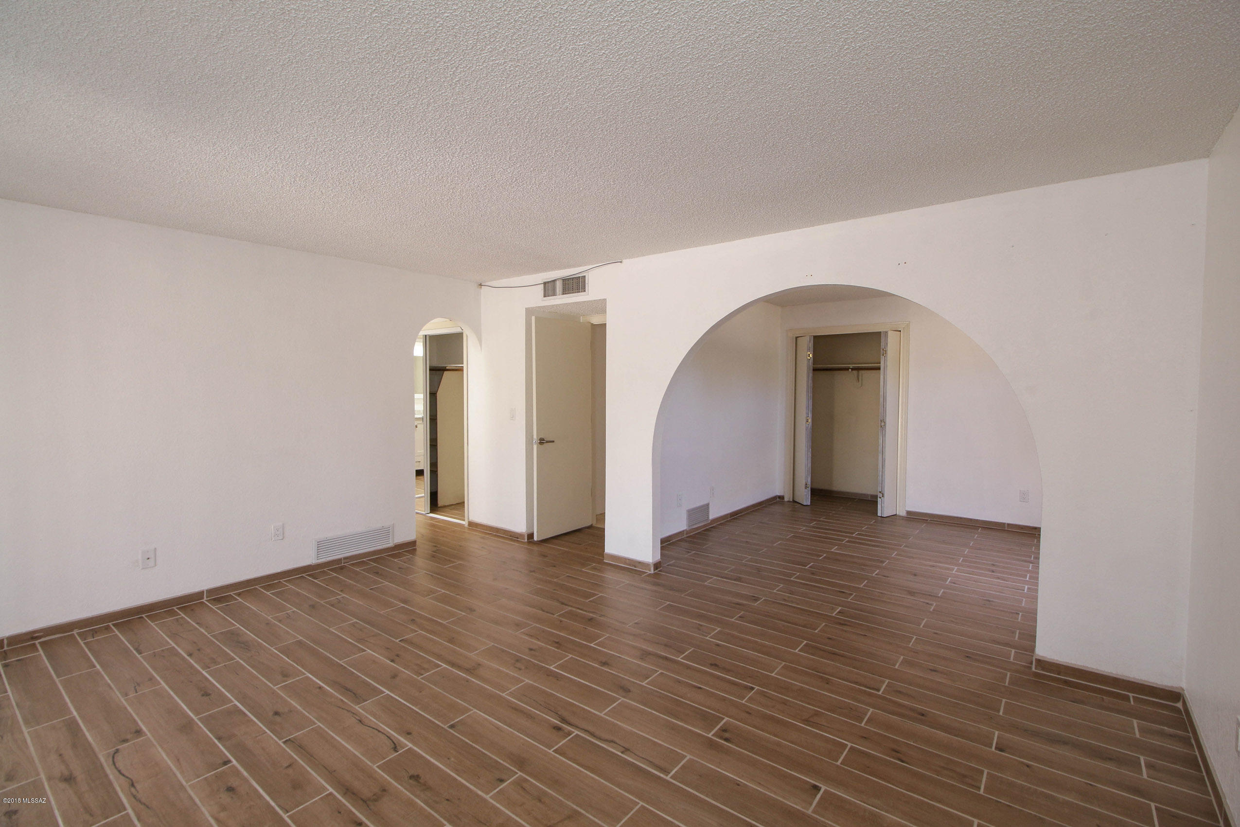 Heatherwood Hills (1-72) - Residential Lease