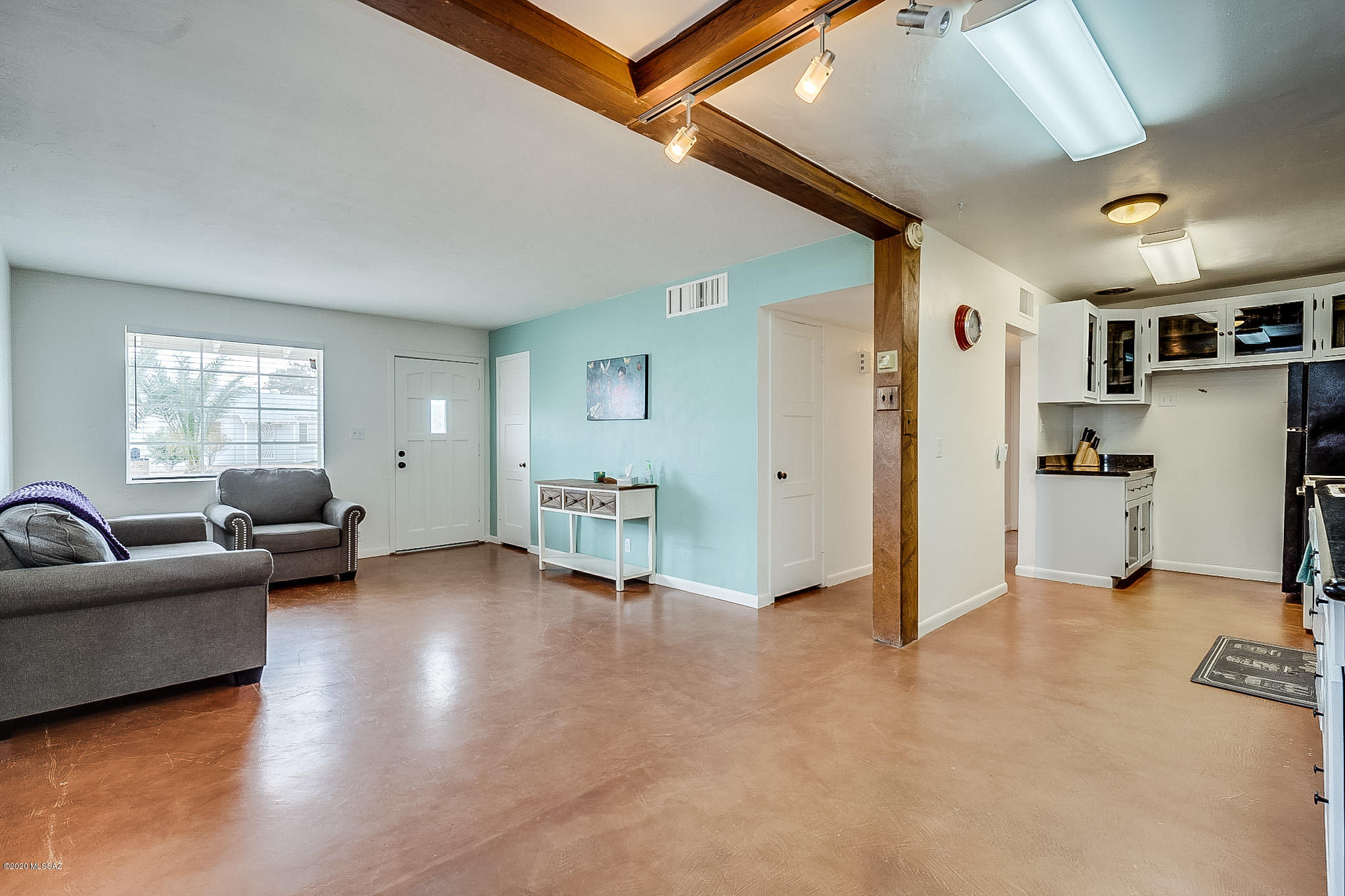 Del Monte Village - Residential