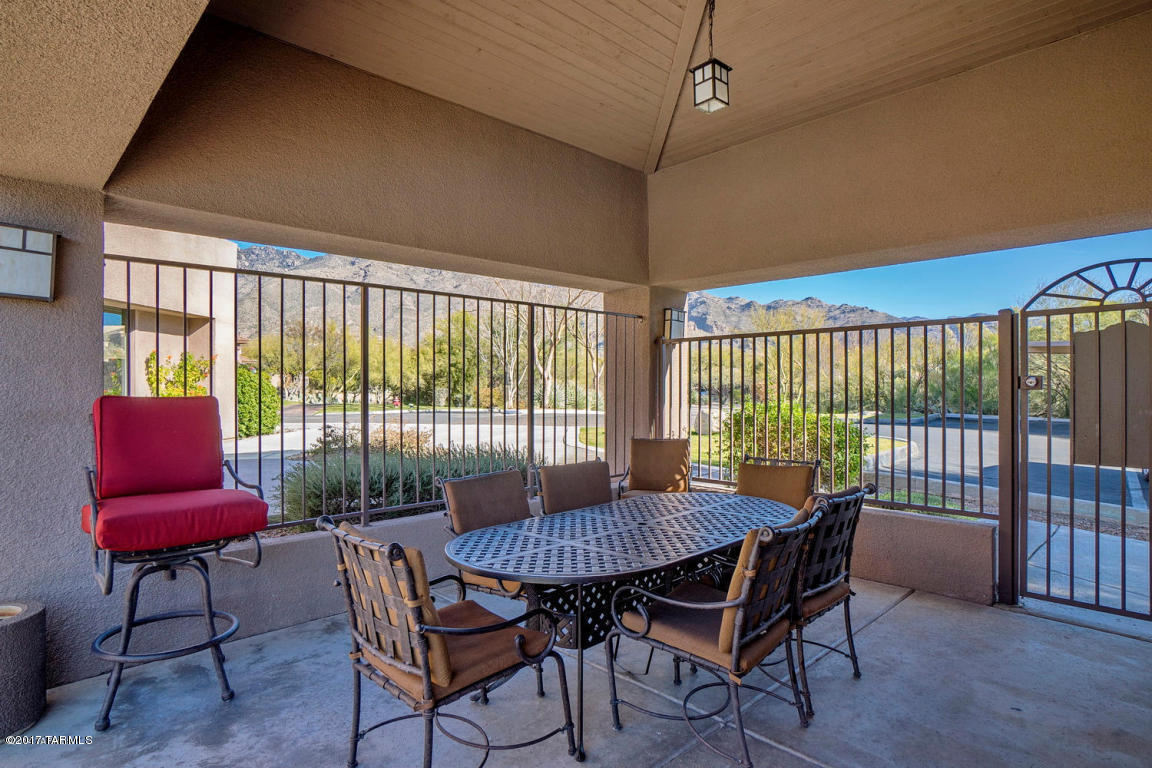 Greens at Ventana Canyon - Residential