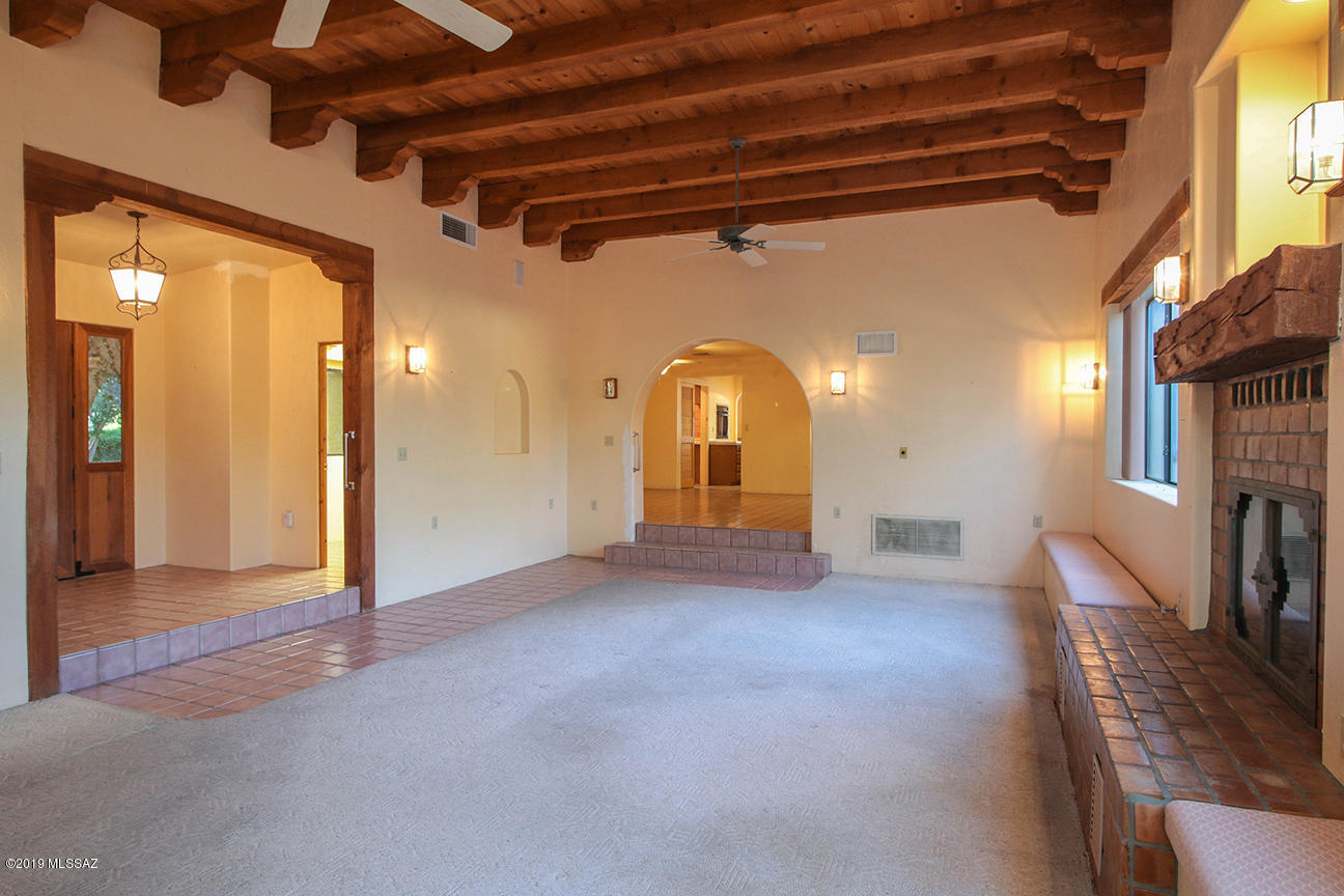 Bel Air Ranch Est - Residential