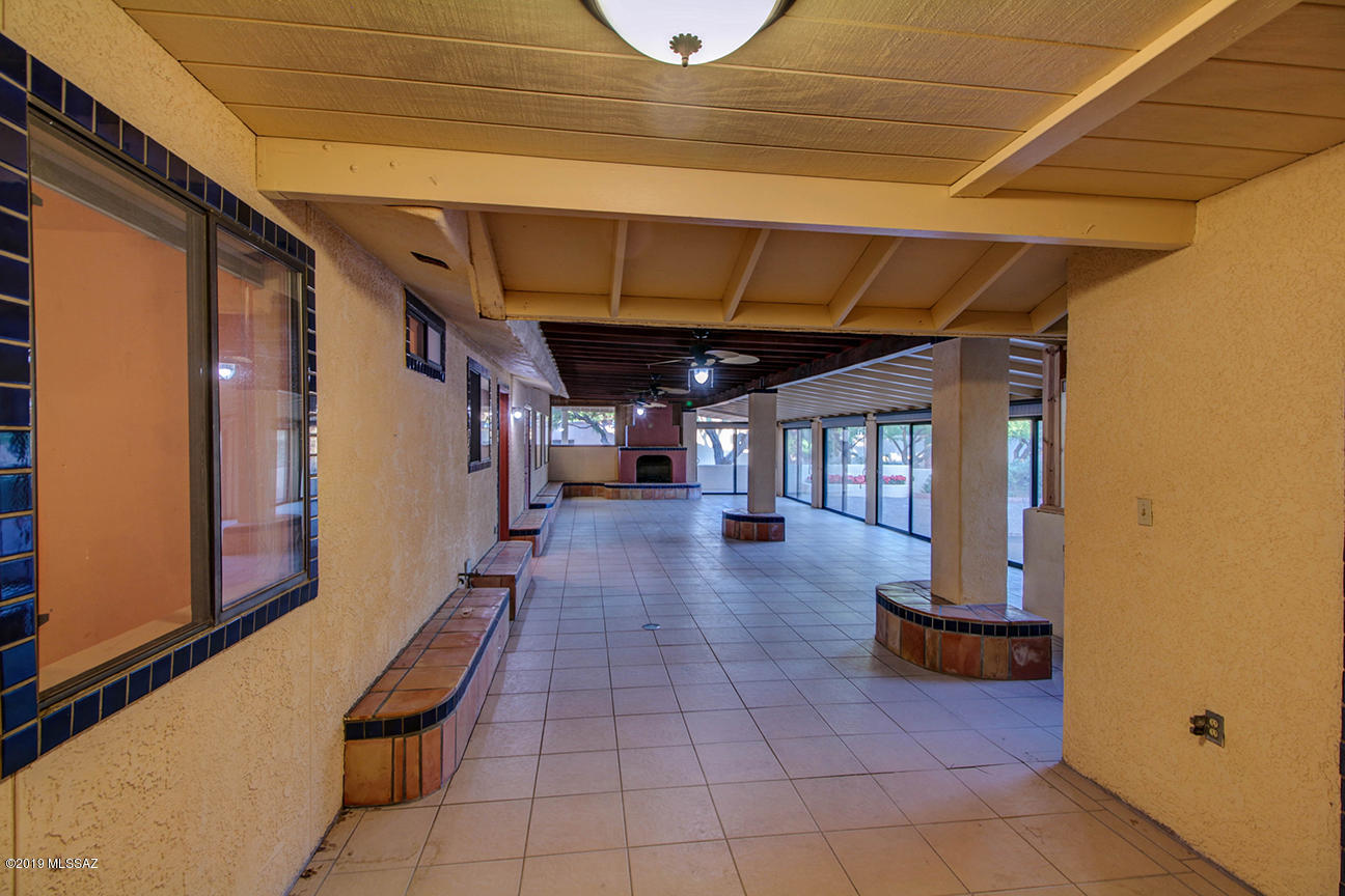 Bel Air Ranch Est - Residential