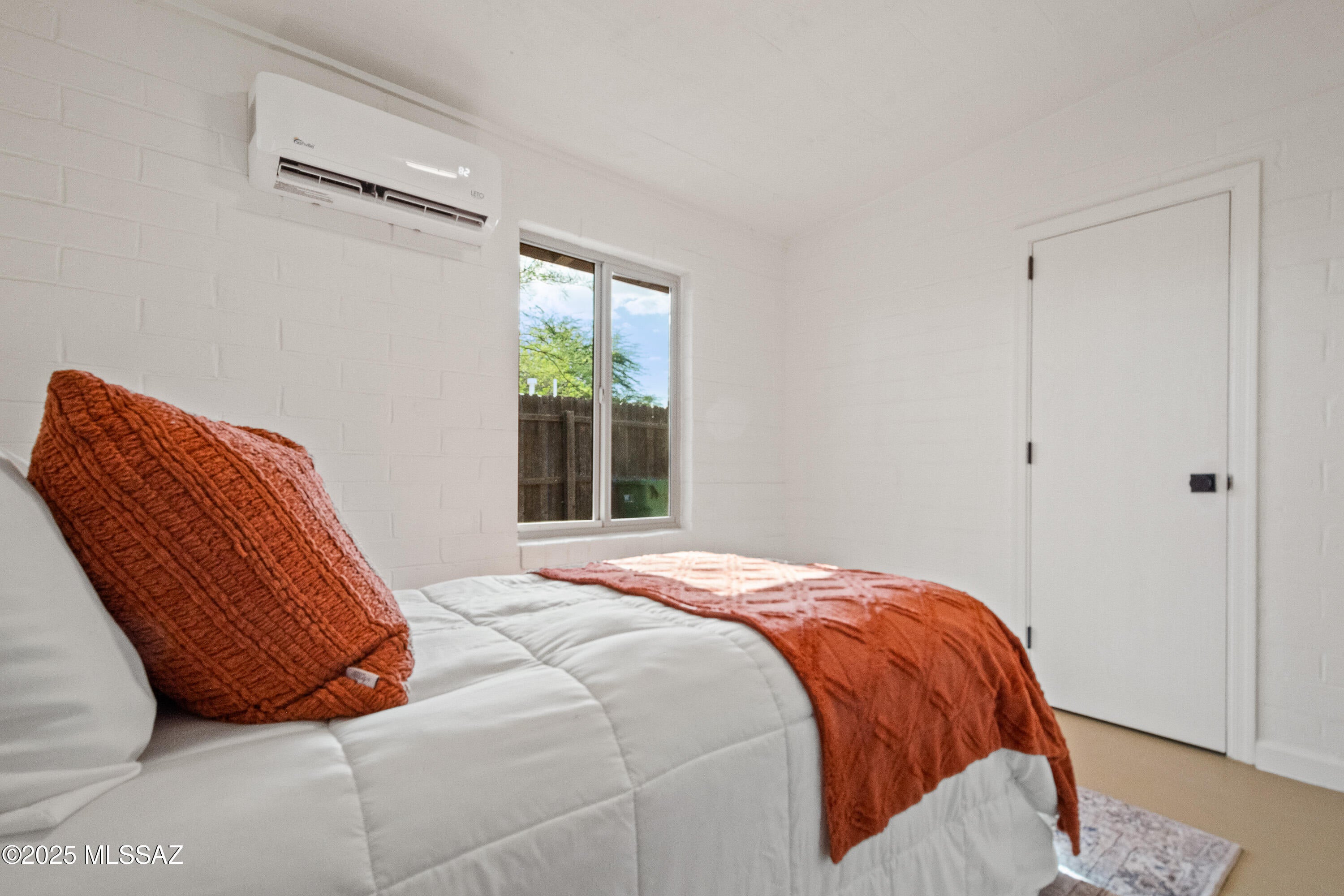 Paloma - Residential Lease