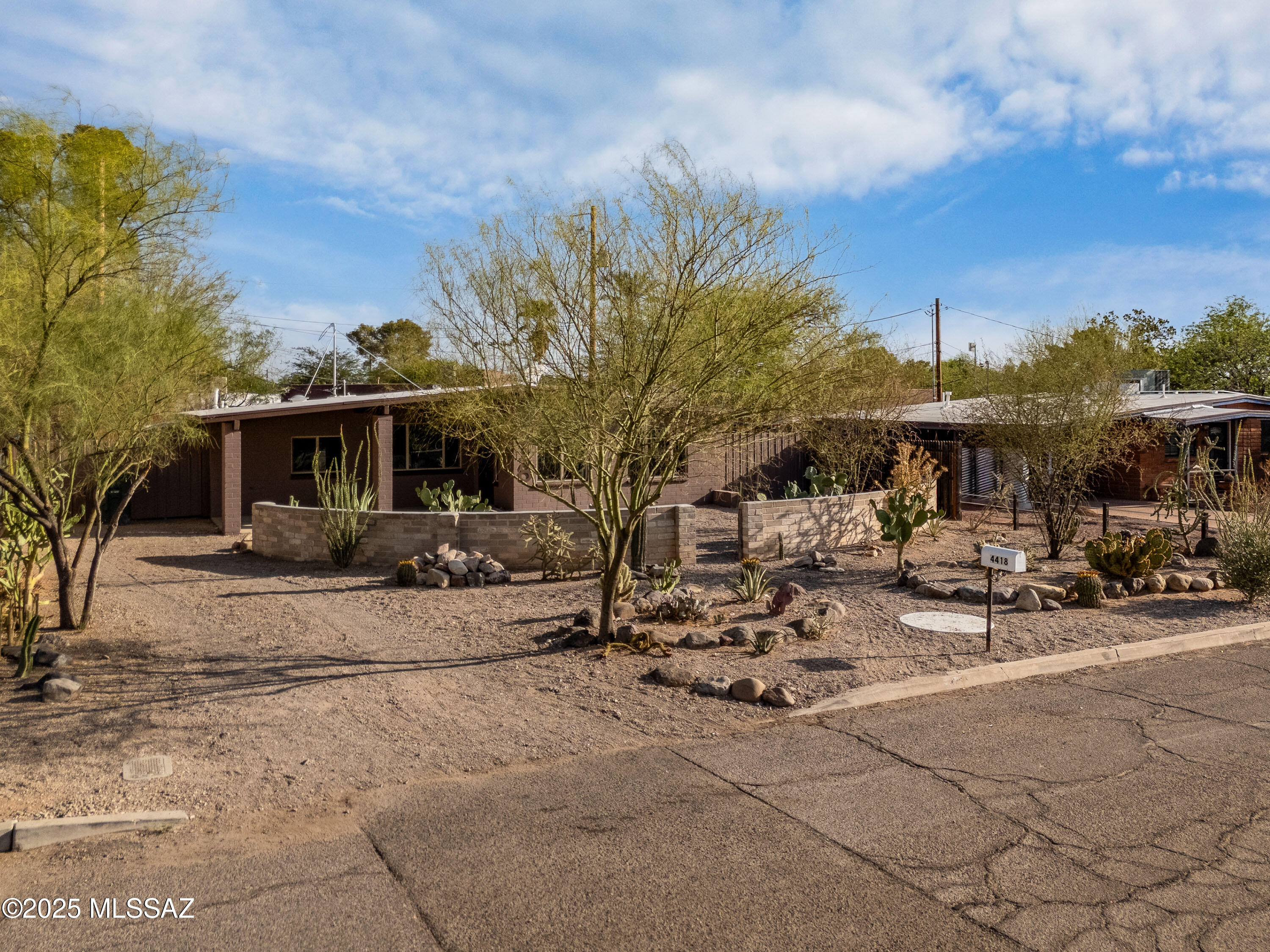 Paloma - Residential Lease