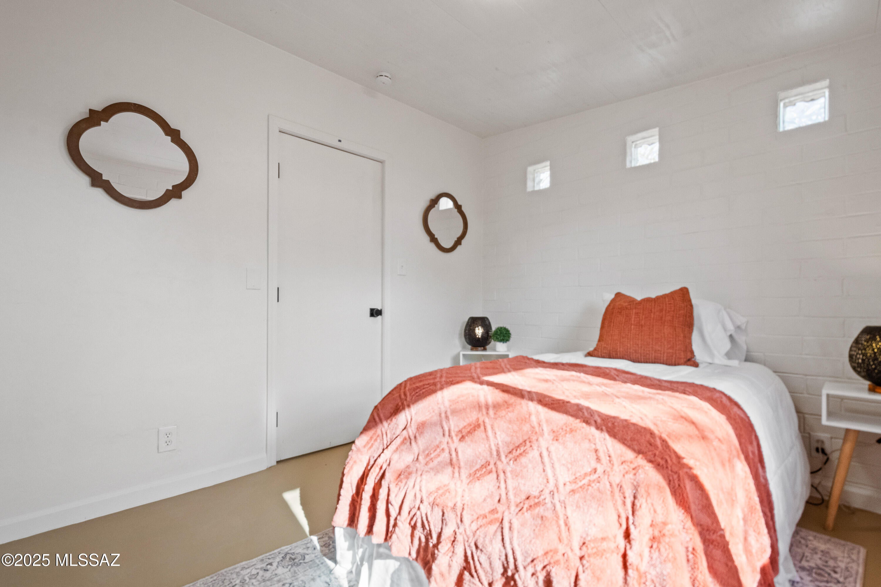 Paloma - Residential Lease