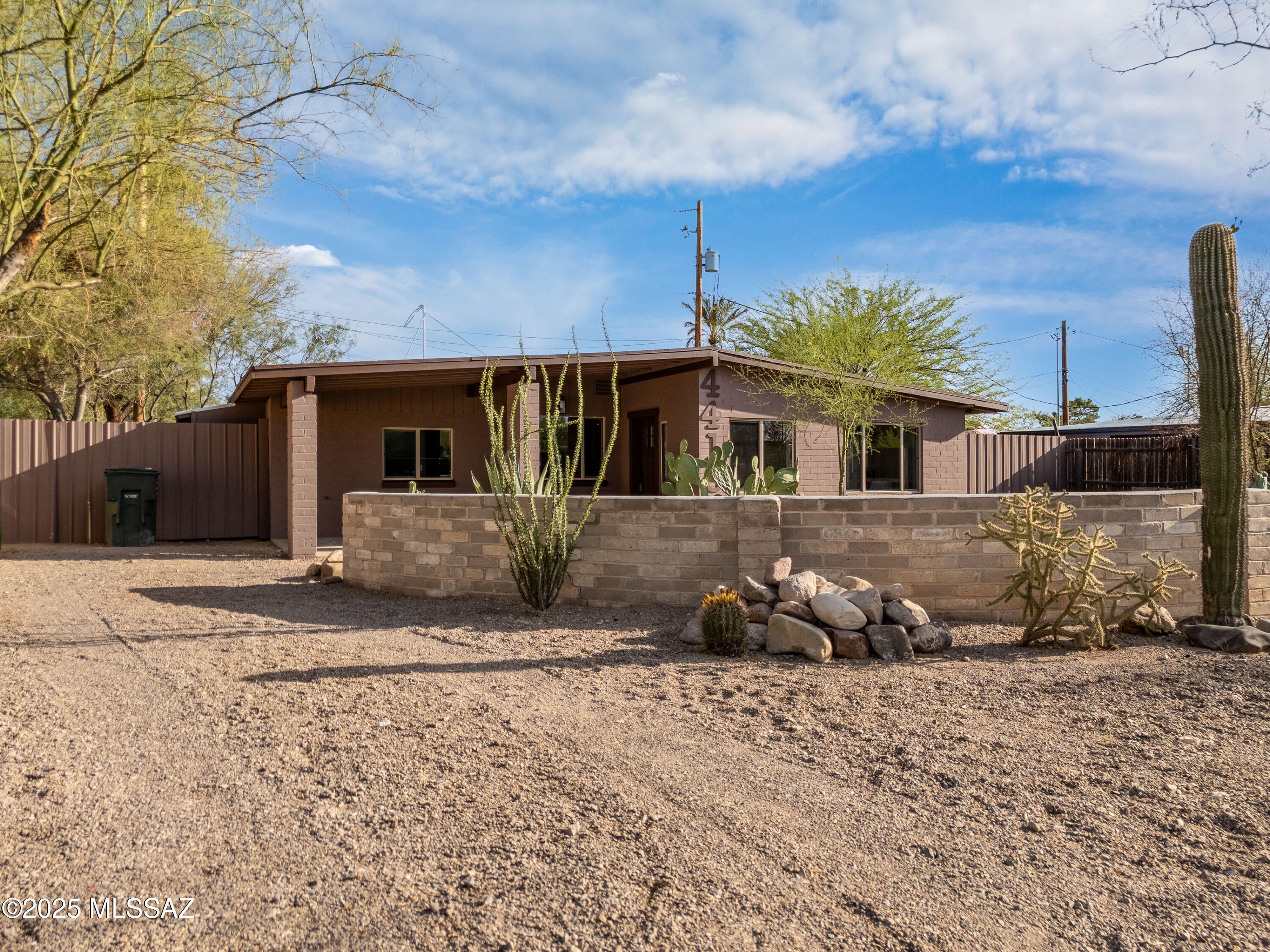 Paloma - Residential Lease