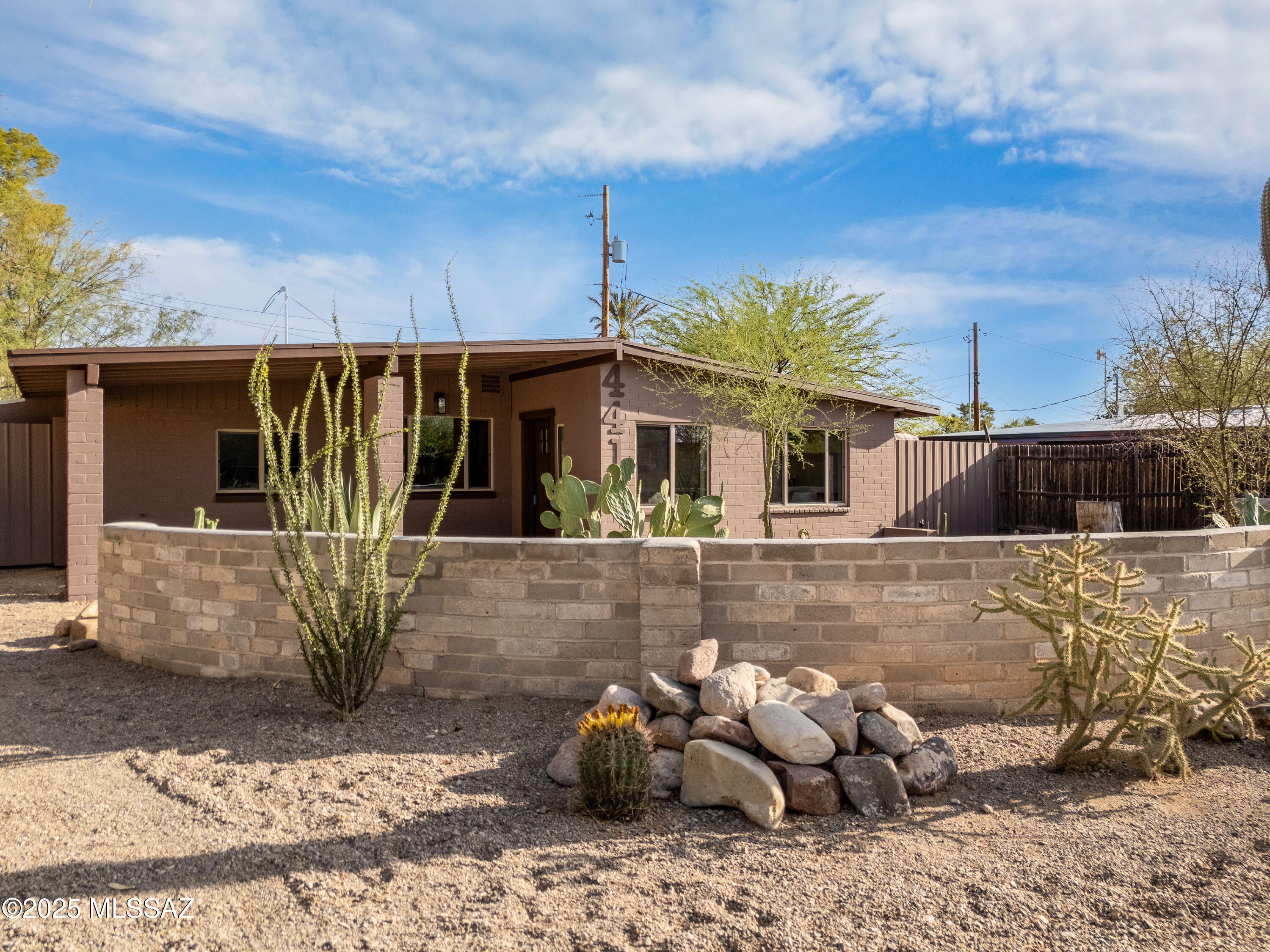Paloma - Residential Lease