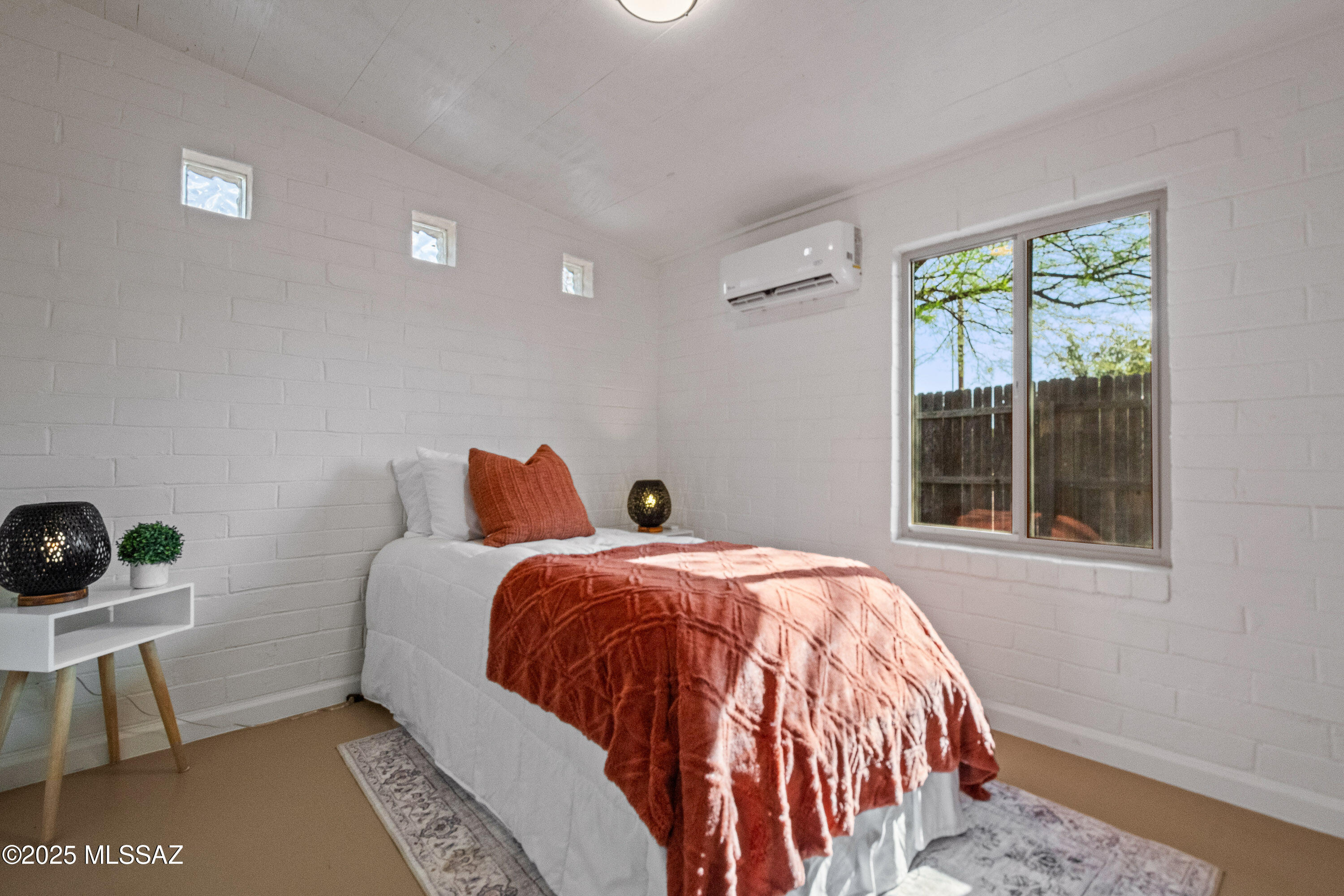 Paloma - Residential Lease